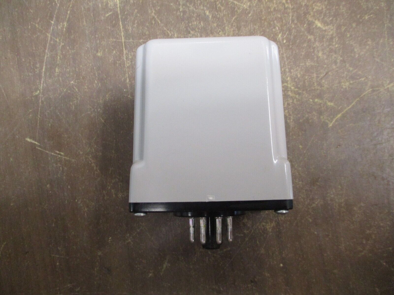 Time Mark Voltage Sensor 98043309 2601-110VDC New Surplus