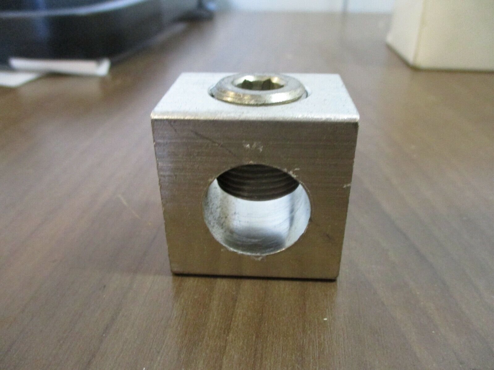 Thomas & Betts Blackburn Dual Rated Connector ADR50 4STR-500KCMIL 1-Conductor