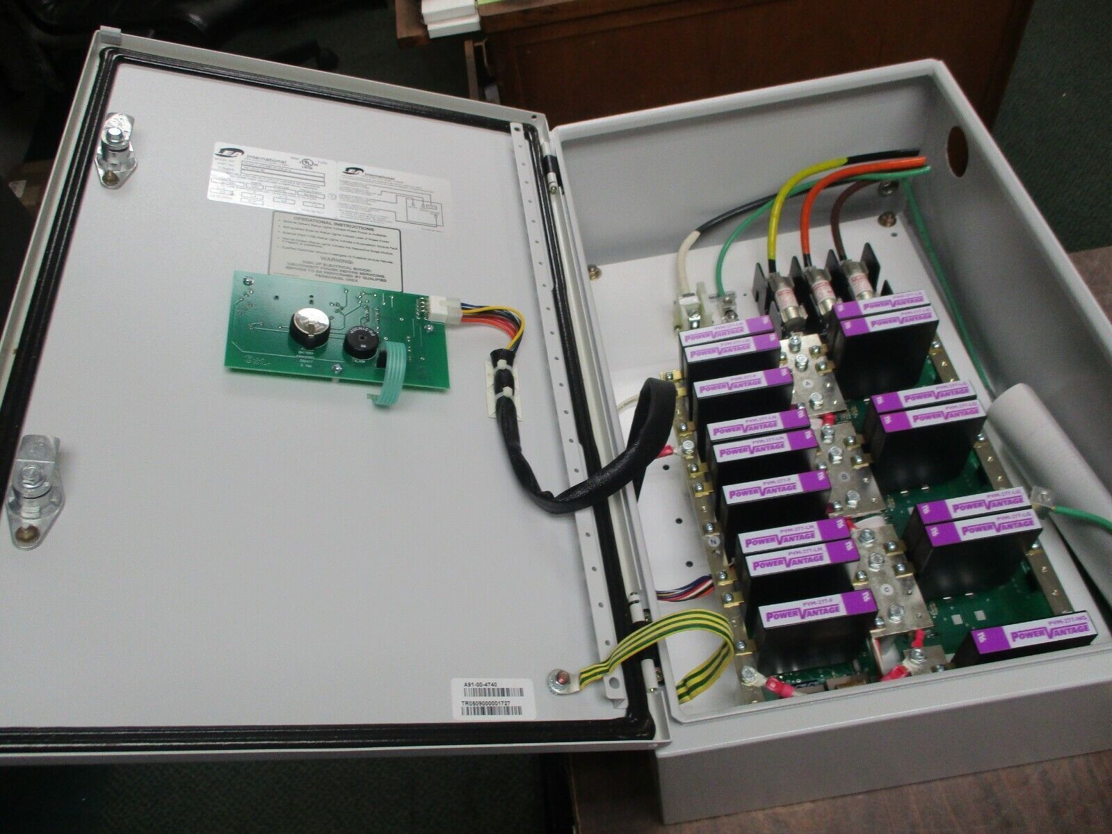 Lea International Power Vantage Surge Suppressor A91-00-4740 277/480V 50-60Hz