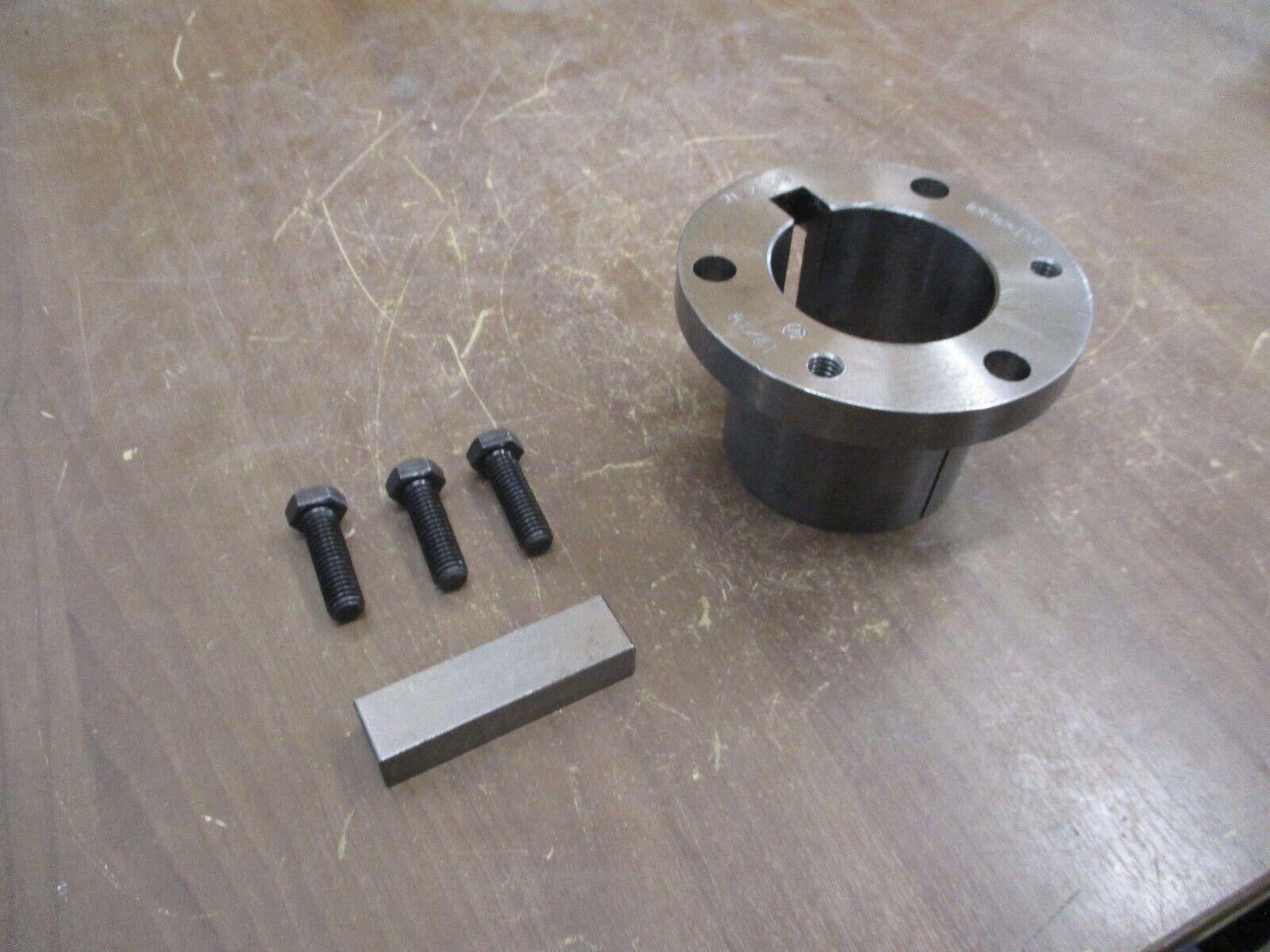 Browning Split Taper Bushing Q1 2 1/4 New Surplus