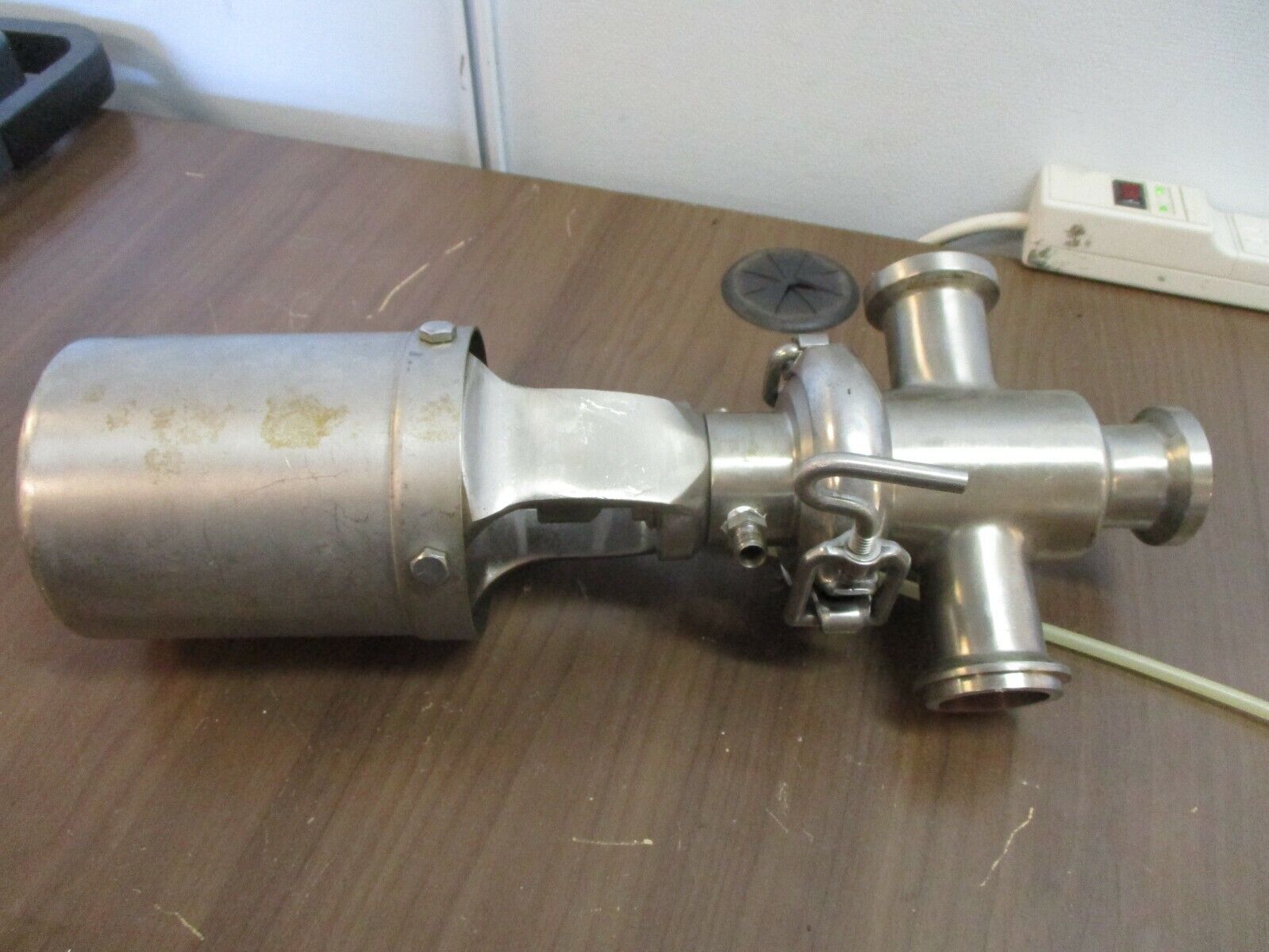 Cherry-Burrell Air Actuated Valve Size: 1 3/4" Stainless Steel Used