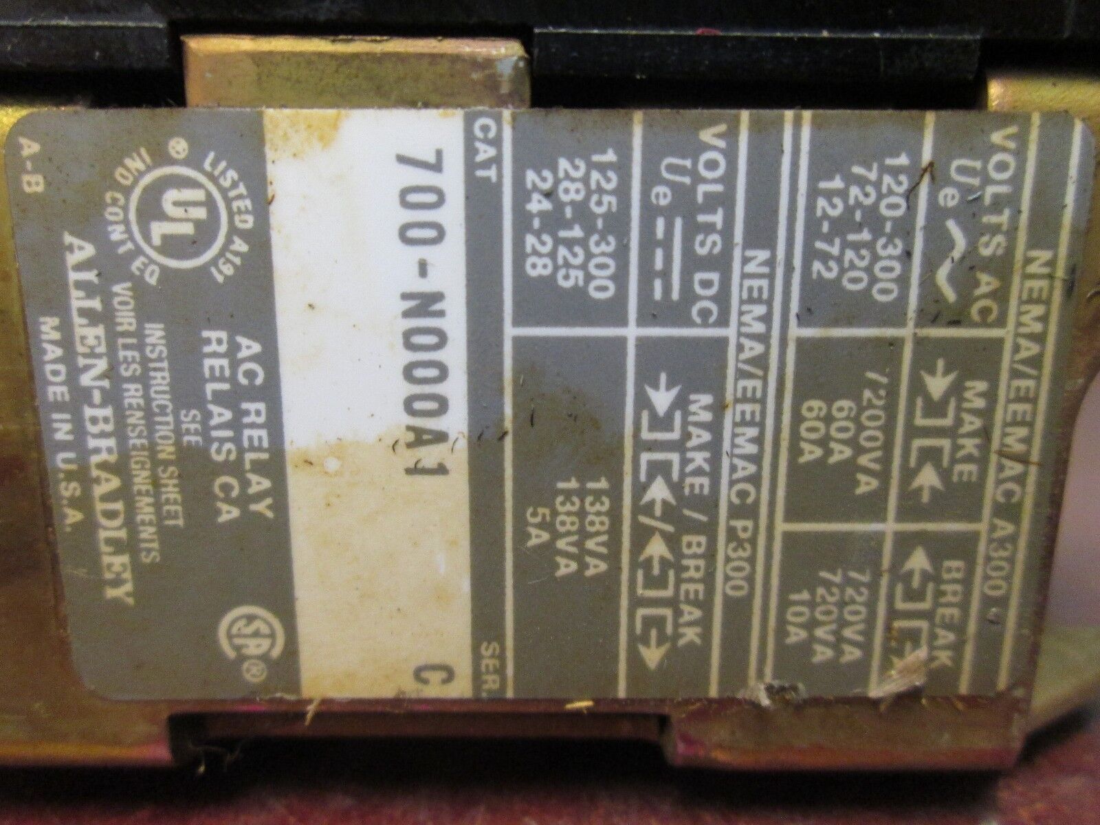 Allen-Bradley Relay 700-N000A1 w/ 700-NA00 120V Coil Used