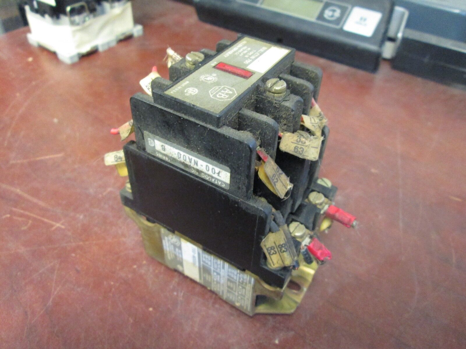 Allen-Bradley Relay 700-N000A1 w/ 700-NA00 120V Coil Used