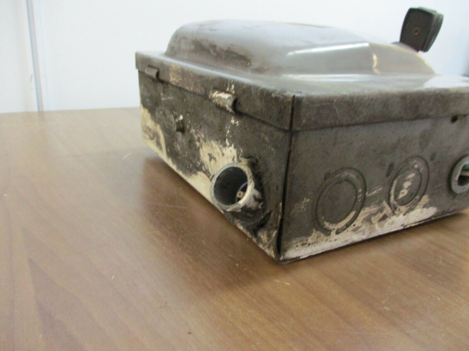 Square D Fusible Safety Switch/Disconnect D 321-N 30A 240V 3Ph Used