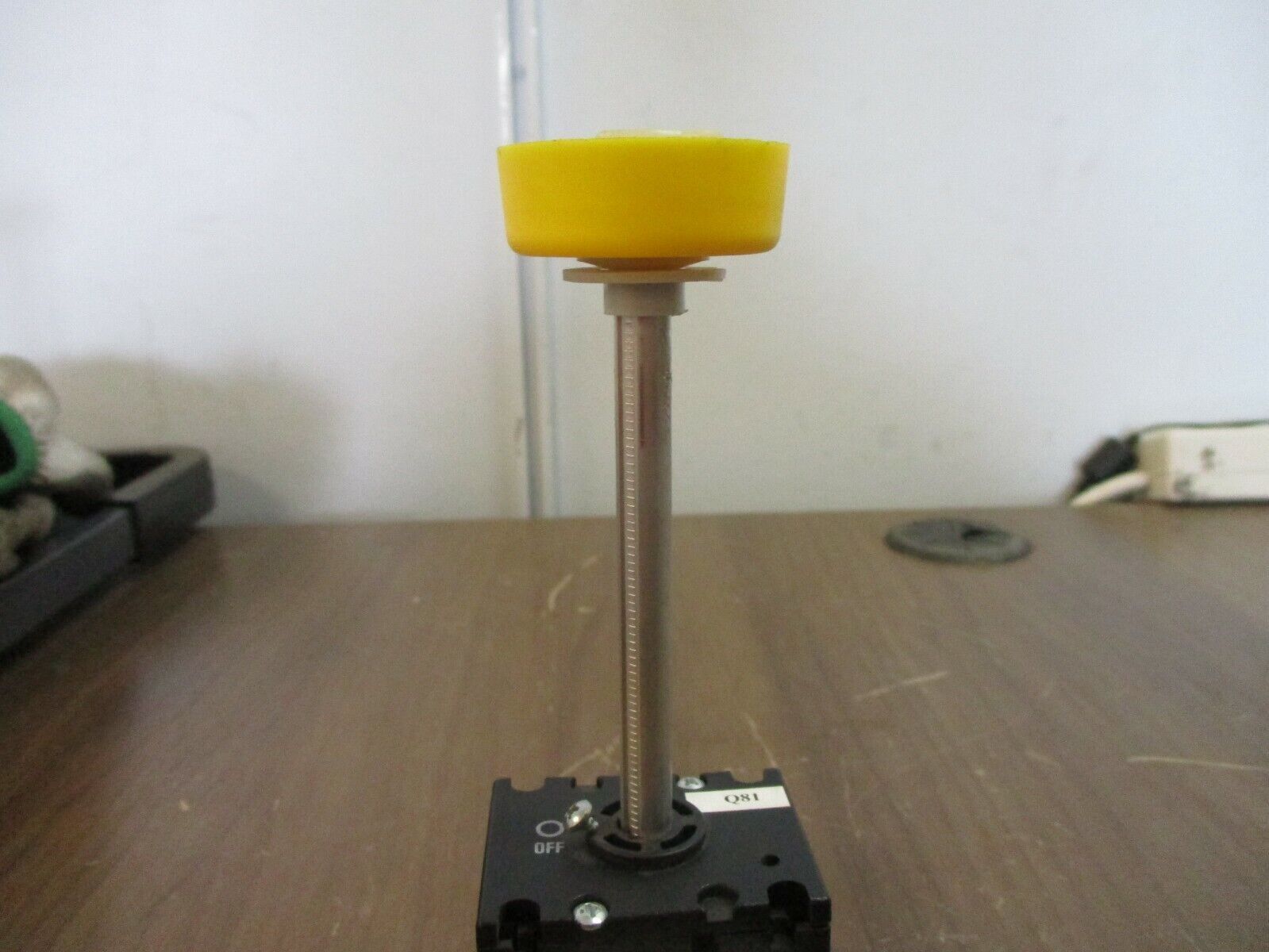 Kraus & Naimer Disconnect Switch KG64 60A 600V *No Handle* *No DIN Rail Mount*