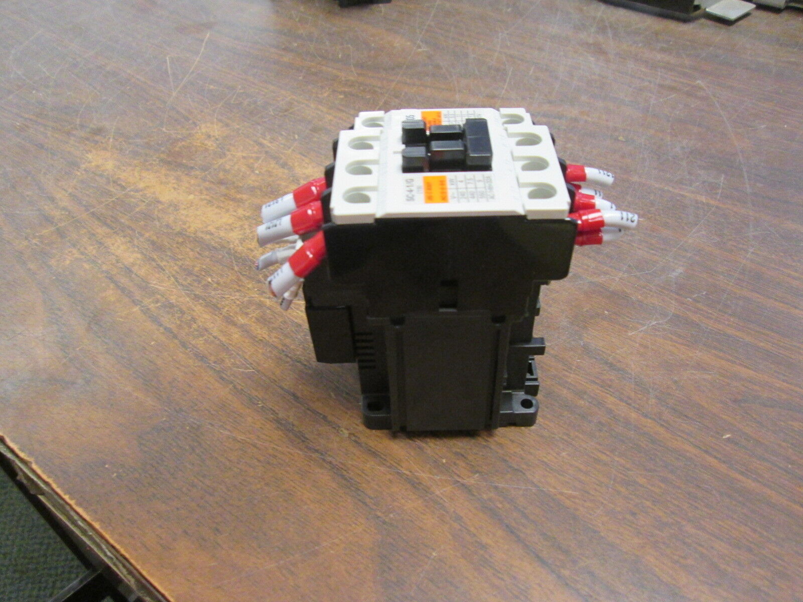 Fuji Electric SC-4-1/G Contactor SC19AG 24VDC Coil 32A 600V Used