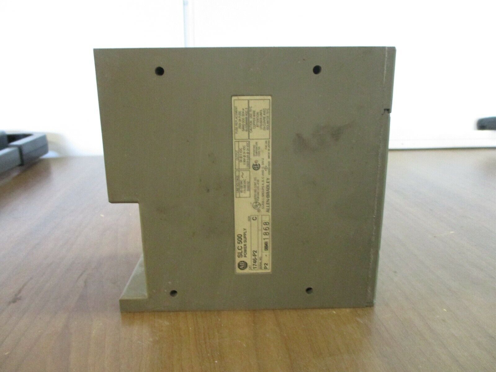 Allen-Bradley SLC 500 Power Supply 1746-P2 Ser. C *Broken Corner* Used