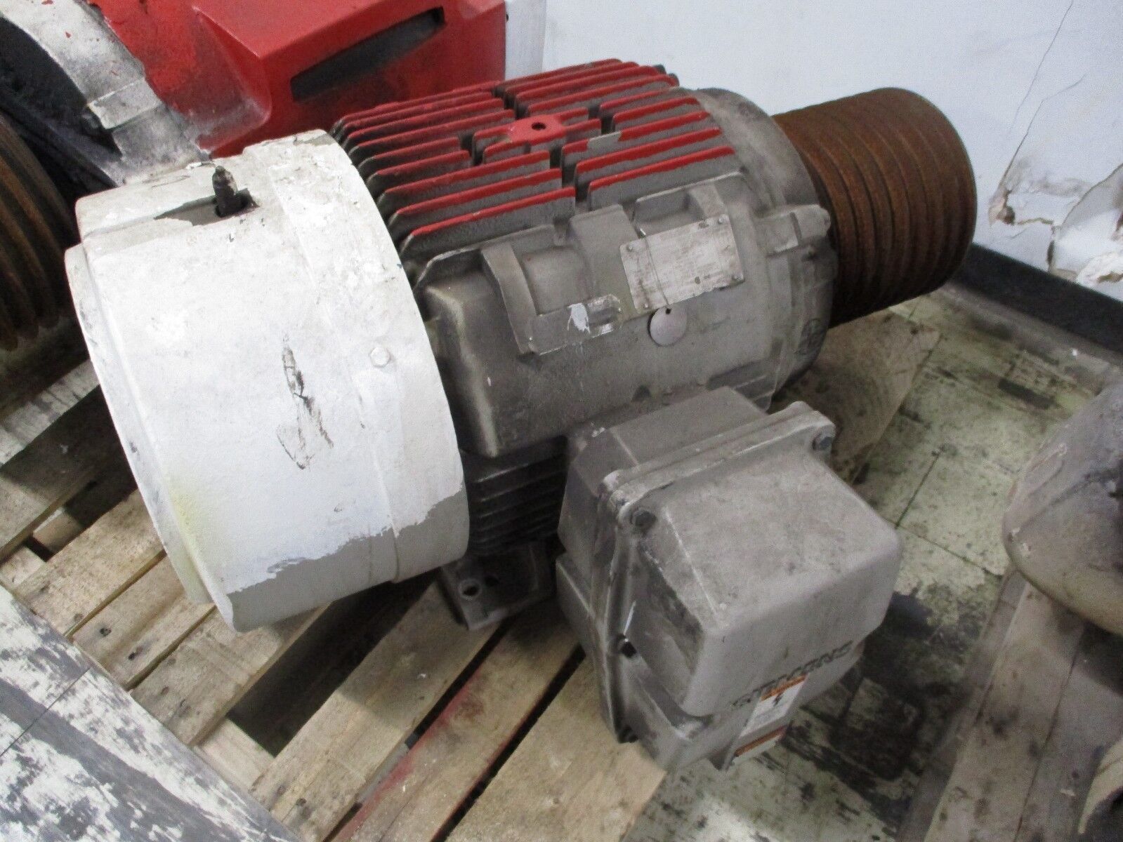 Siemens PE-21 Plus RGZZESD AC Motor 1MJ03654XE41 75HP 1800RPM 460V 87A 60Hz 3Ph