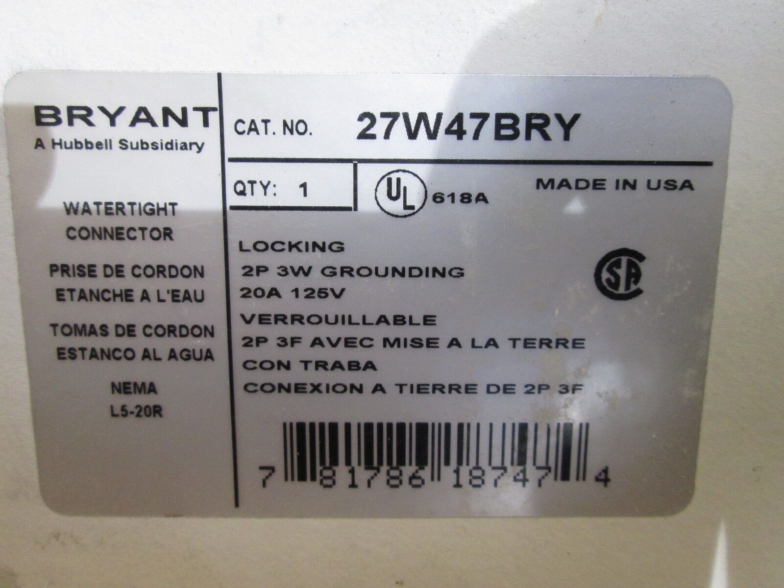 Bryant Watertight Connector 27W47BRY 20A 125V 2P 3W New Surplus