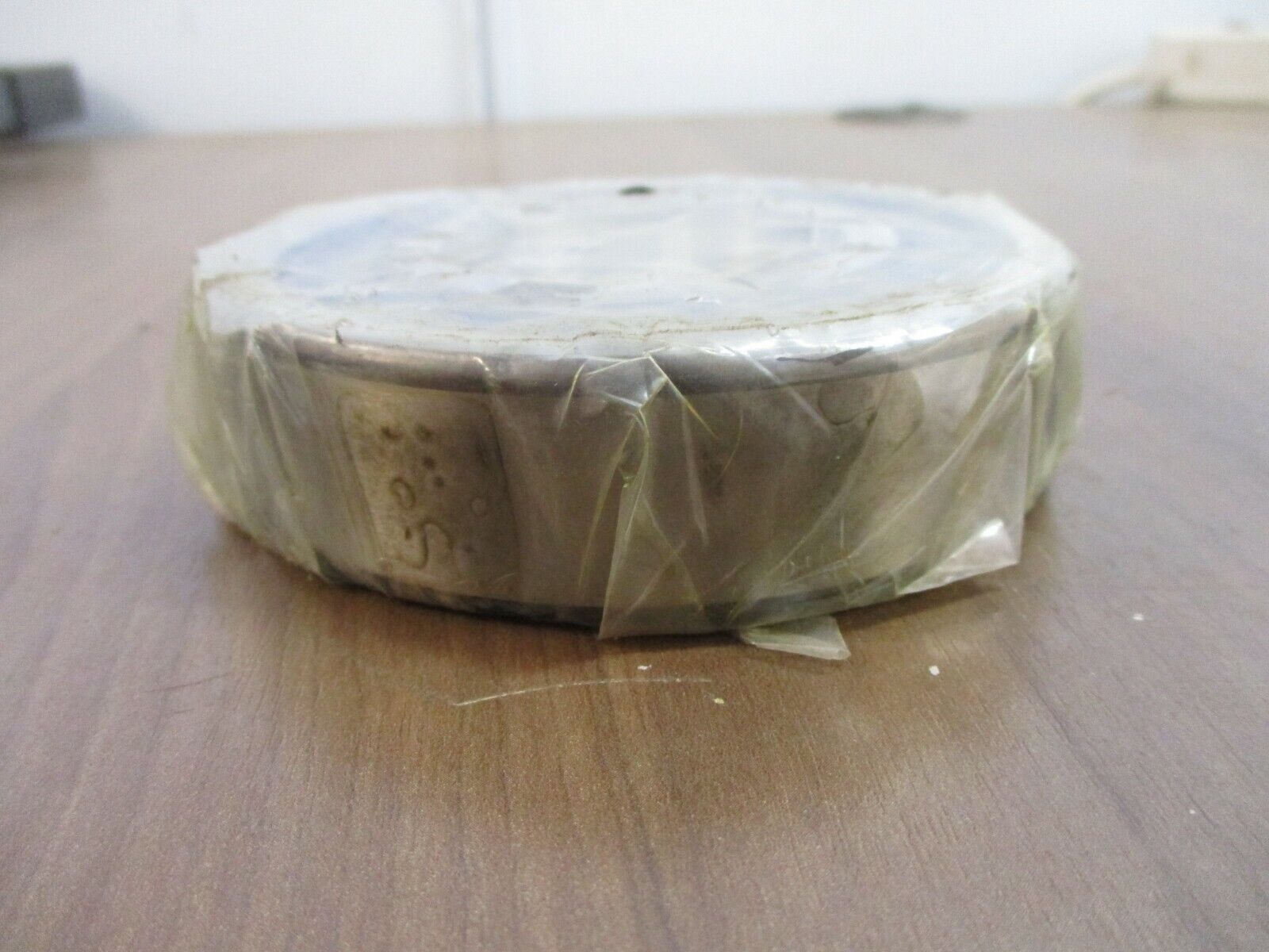 SKF Explorer Bearing 17 0680 *No Box* New Surplus