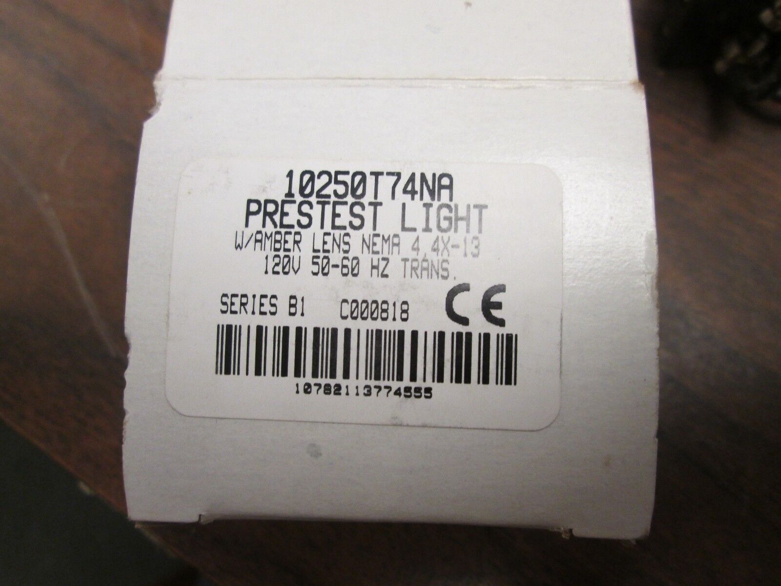 Cutler-Hammer Prestest Light 10250T74NA 120V 50-60Hz w/Amber Lens New Surplus