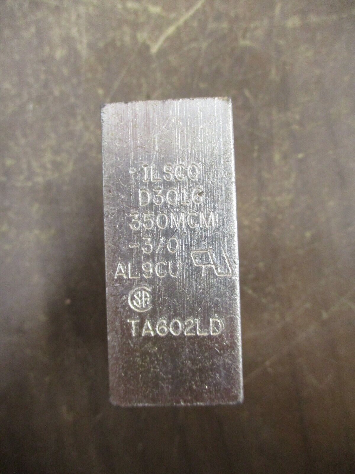 Cutler-Hammer Terminal Lug TA602LD (2) 3/0-350MCM Style #: 4223B88G02