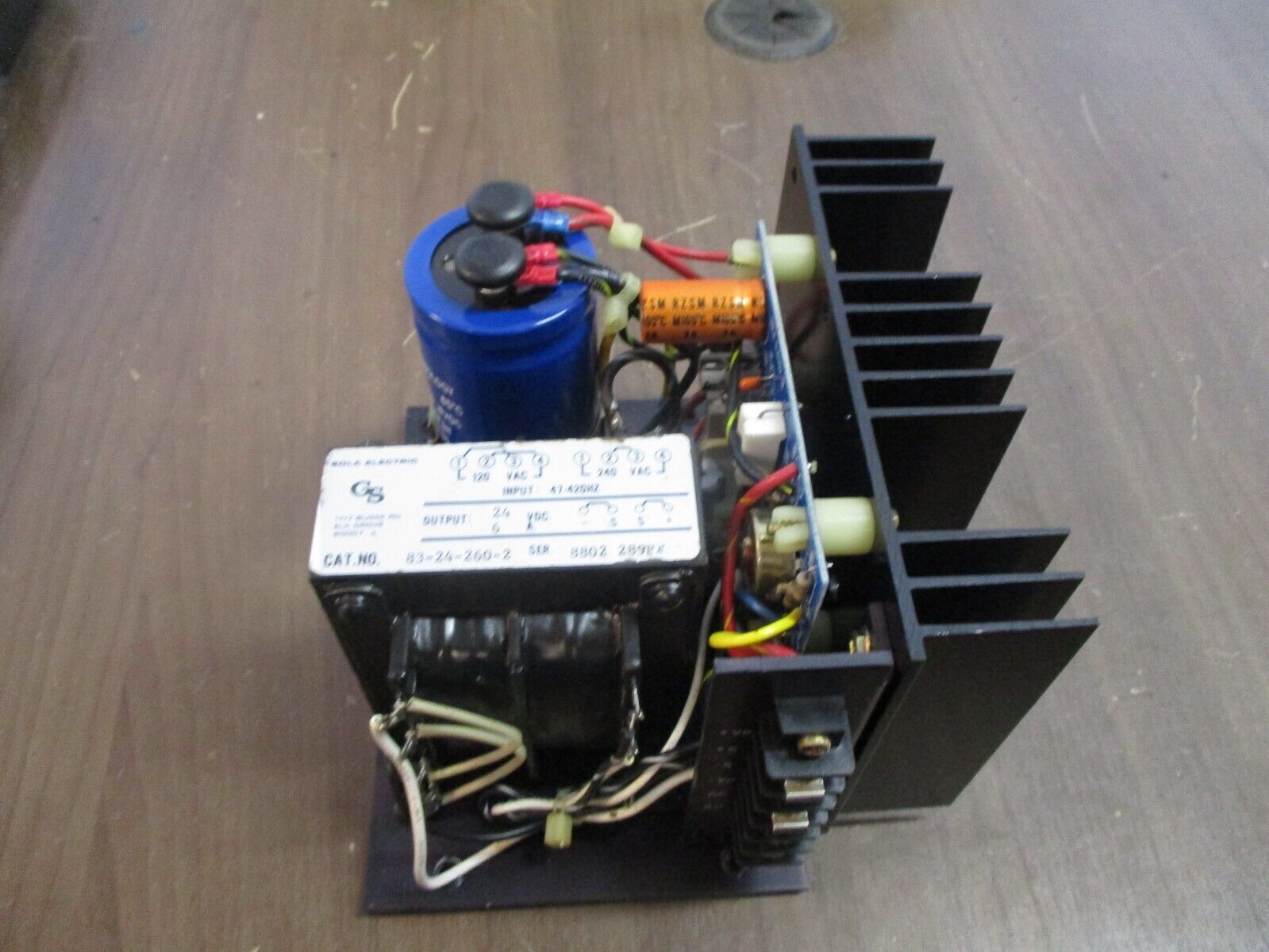 Sola Power Supply 83-24-260-2 Input: 120/240VAC 47-420Hz Output: 24VDC 6A Used