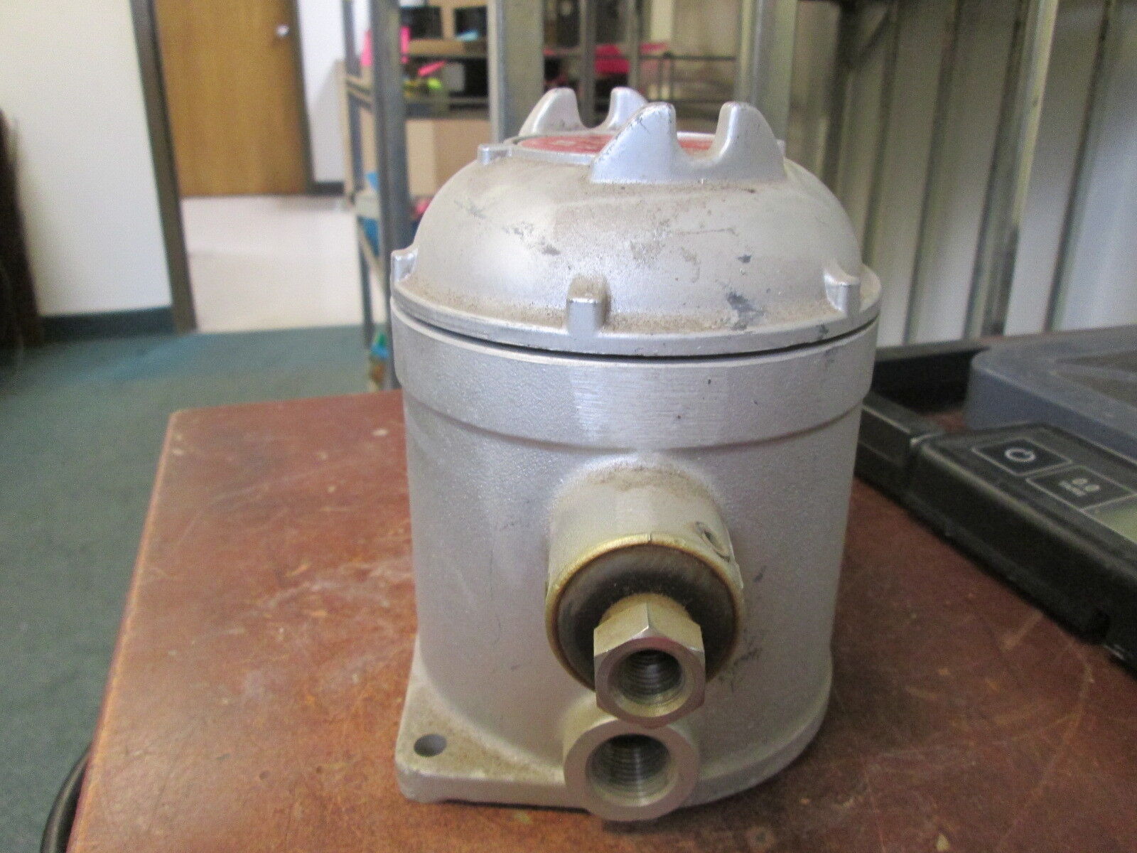 Barksdale Explosion Proof Pressure Switch D1X-A150S3-UL Range: 1.5-150 PSI Used