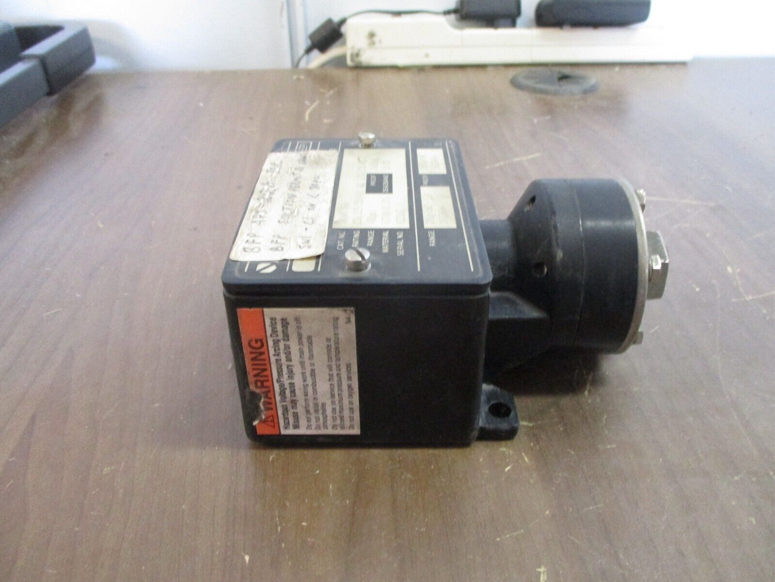 Ashcroft Pressure Switch B464V XG6 400PSI Used
