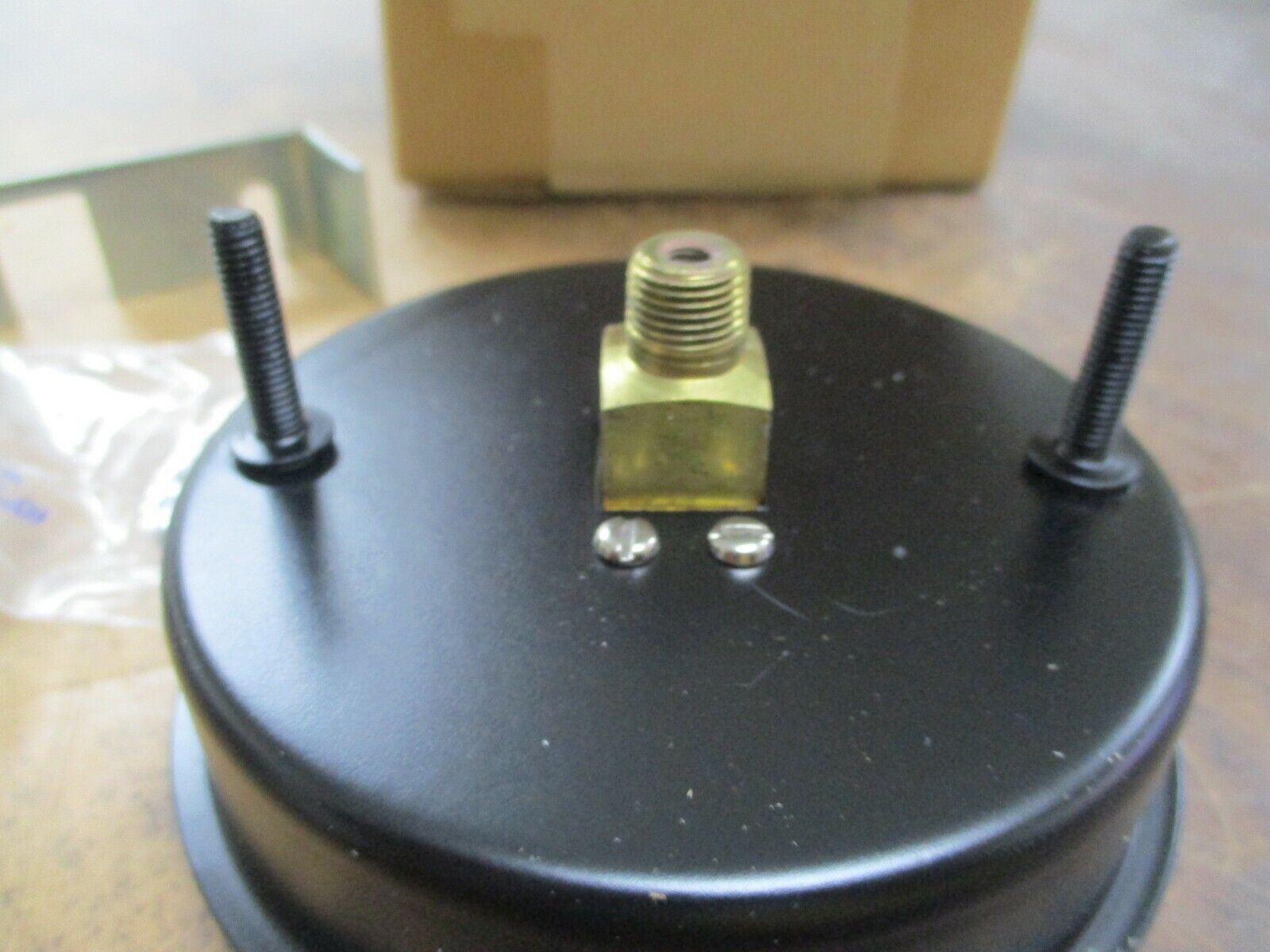 Barber-Colman Pneumatic Receiver Gauge AKS-9044-0-3 Range: 0-100°F Size: 3-1/2"
