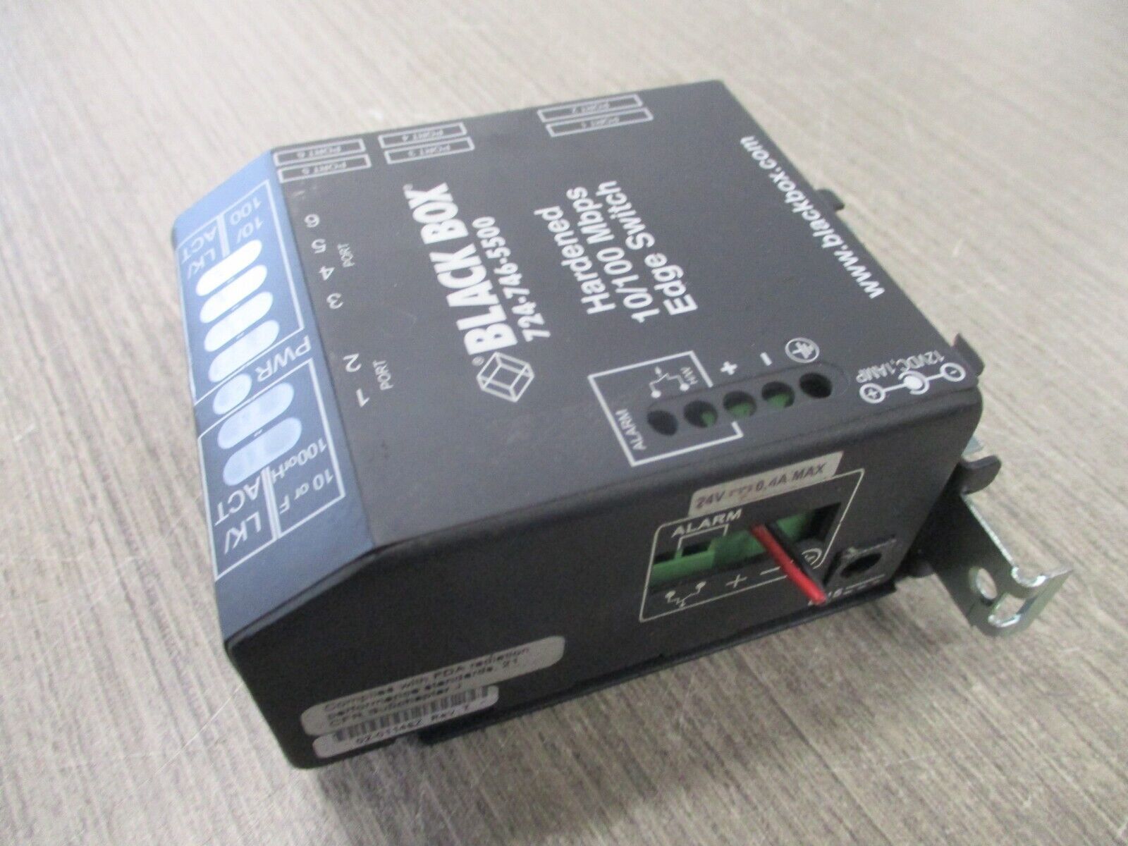 Black Box Hardened 10/100 Mbps Edge Switch LBH240A-HD-SC-24 Used