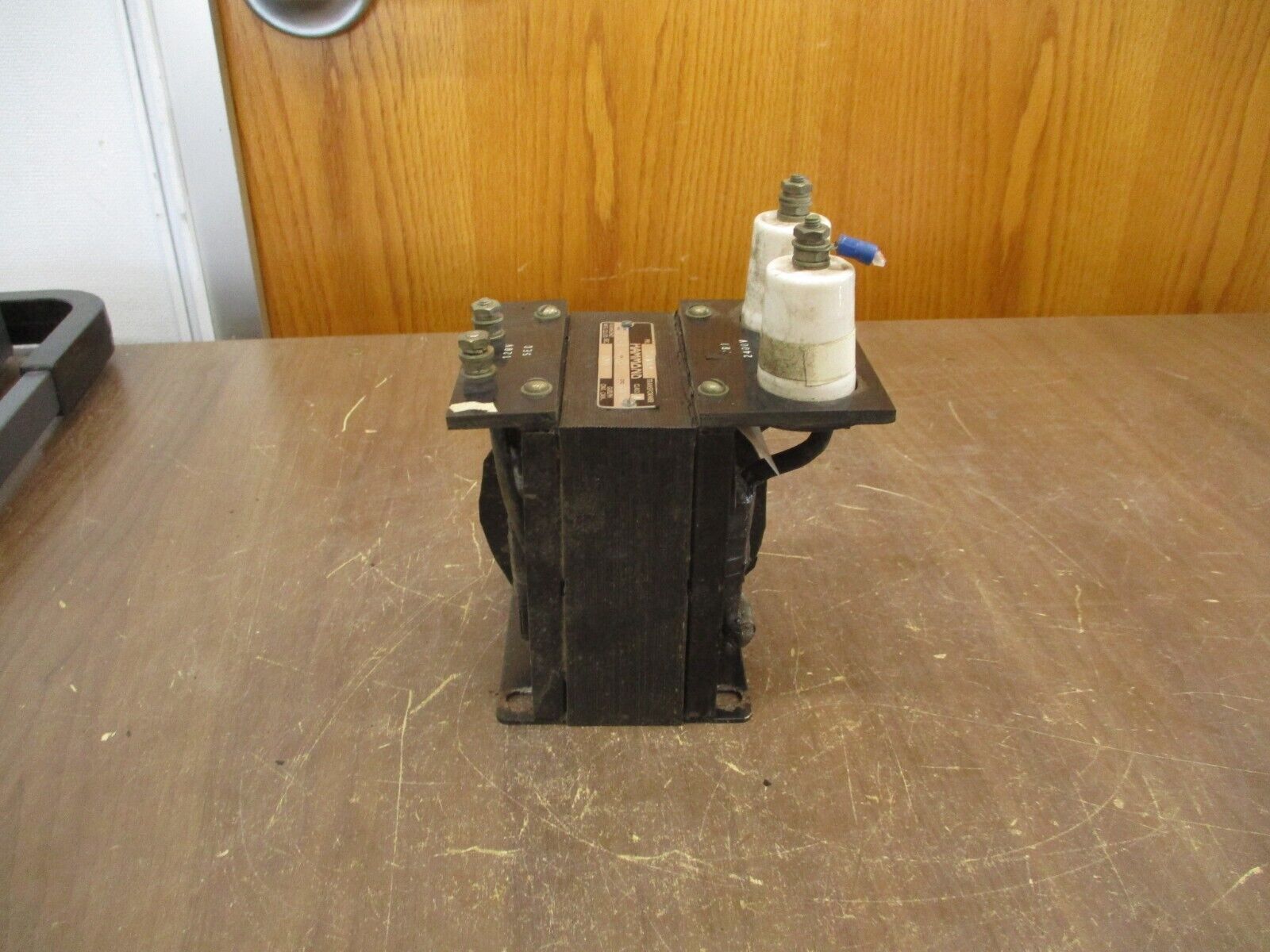 Hammond Transformer 87317 5VA Pri: 2400V Sec: 120V 60Hz Used