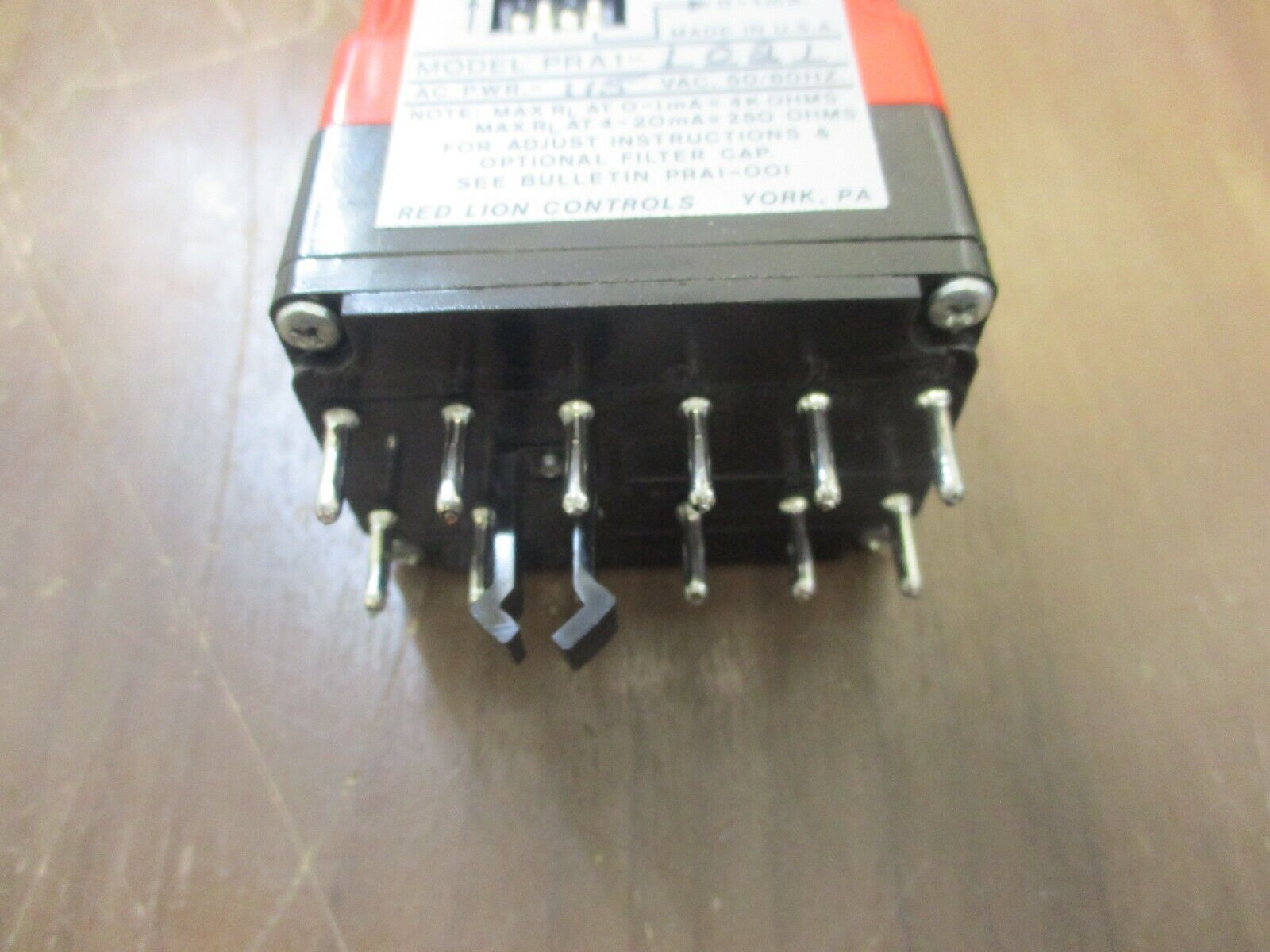 Red Lion Controls Pulse Rate Converter PRA1-1021 115V 50/60Hz Used