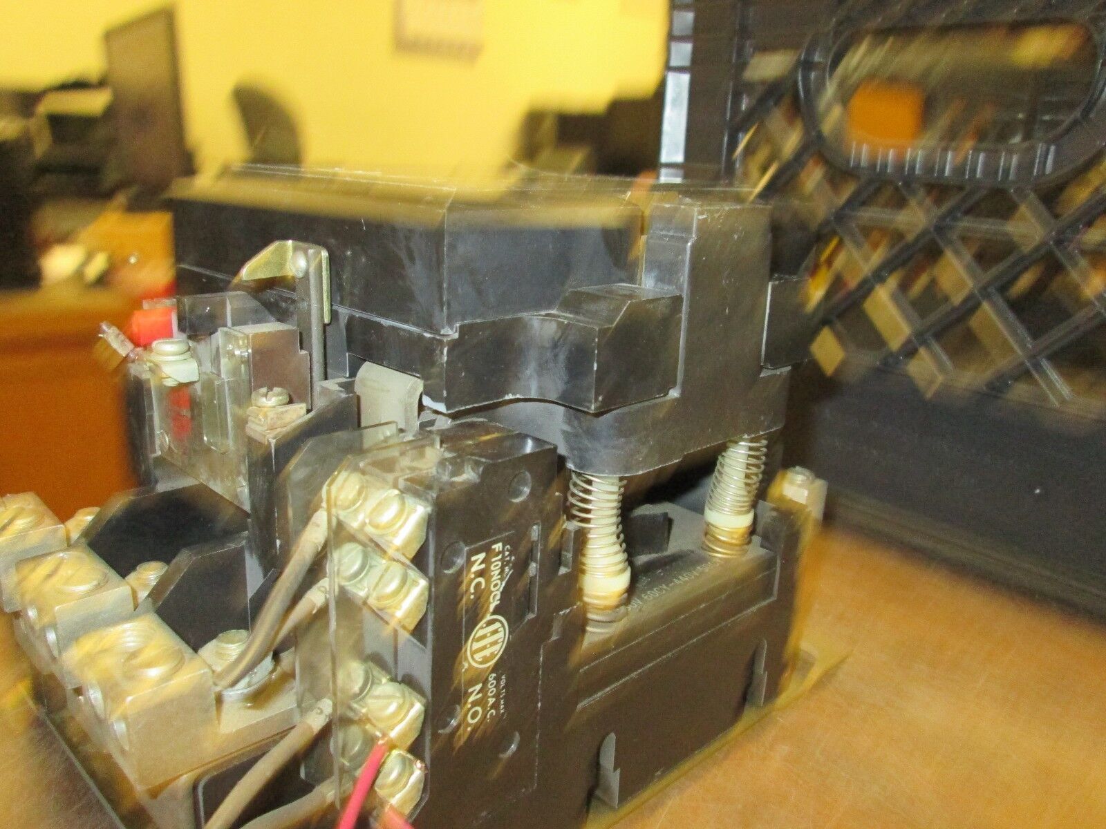 Gould Size 4 Contactor A103F 600V 135A 480V Coil Used