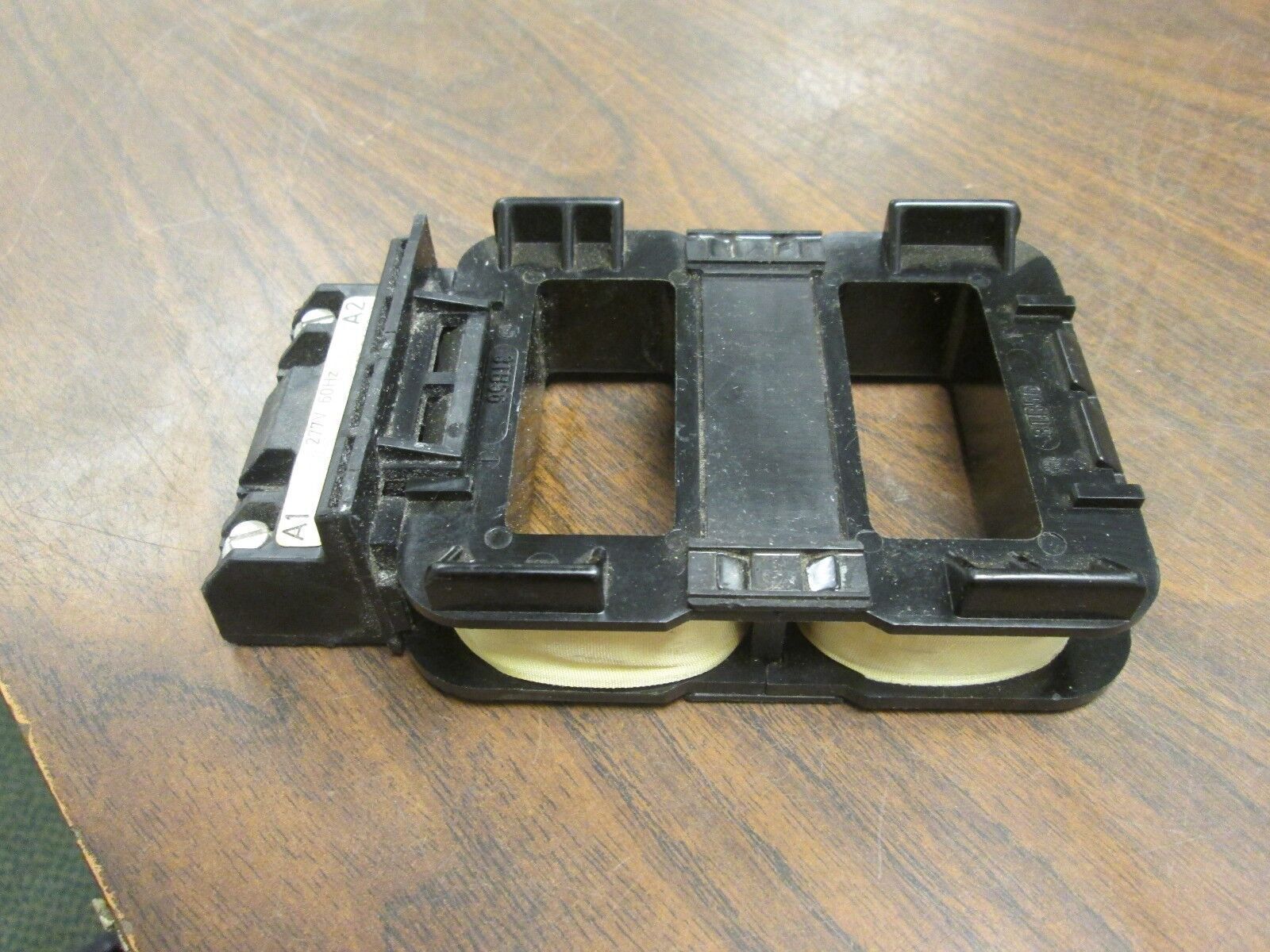 Siemens-Allis Magnetic Coil 3TY6 565-0AG8 277V@60Hz Used