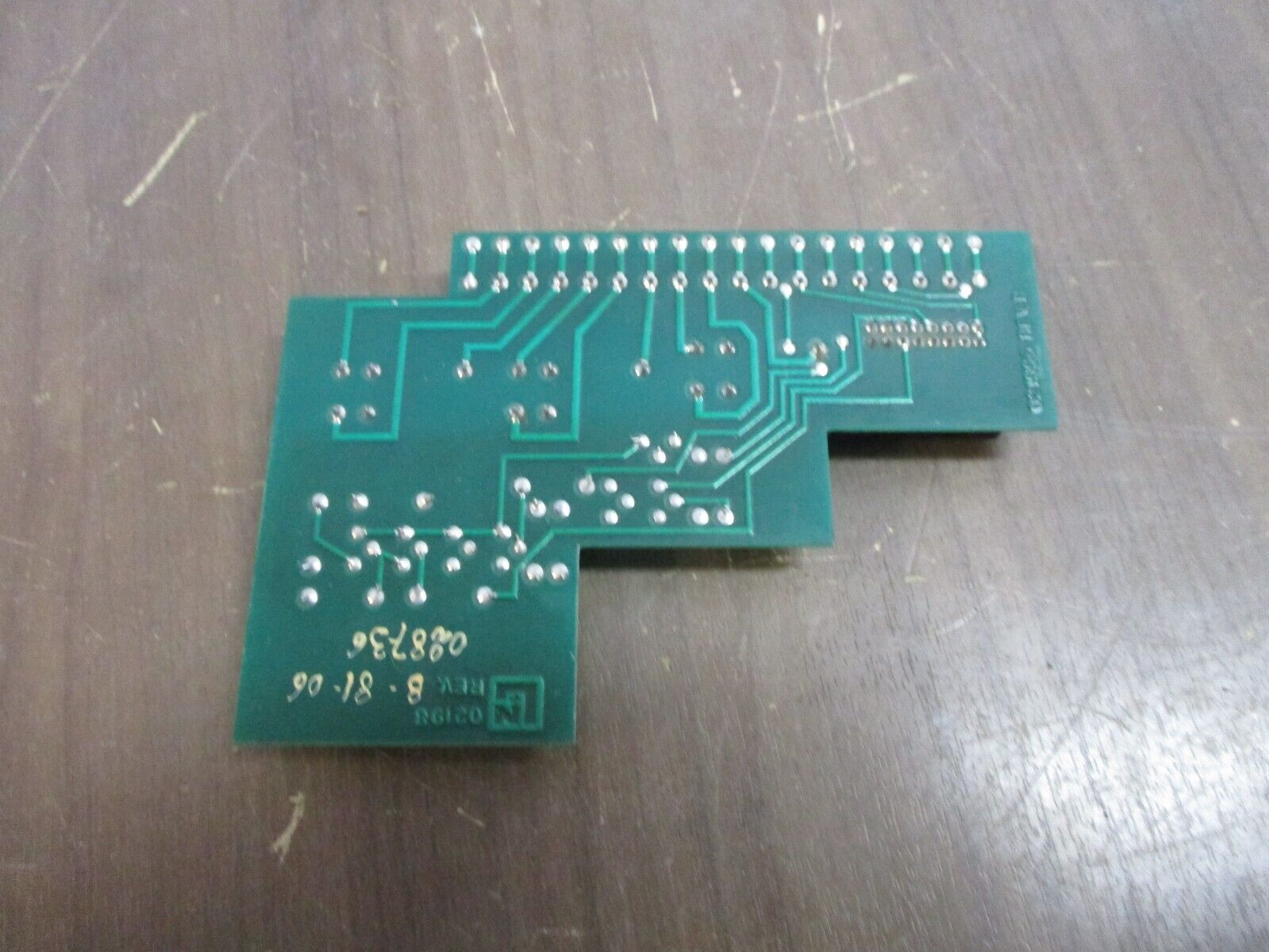 Leeds & Northrup PCB 02198 Rev. 8-81-06 Used