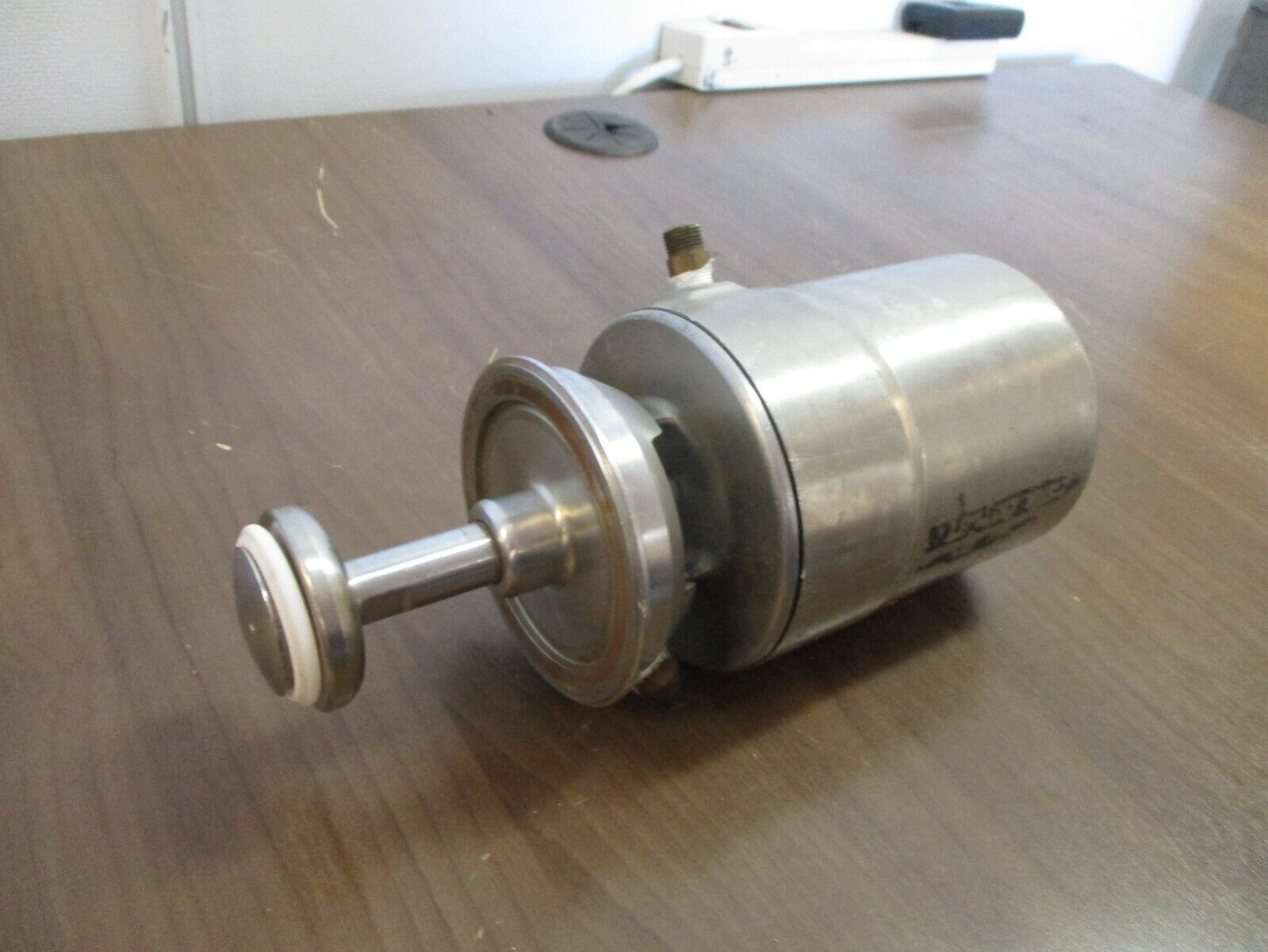 APC Air Operated Sanitary Valve Series 700 Stainless Steel Used