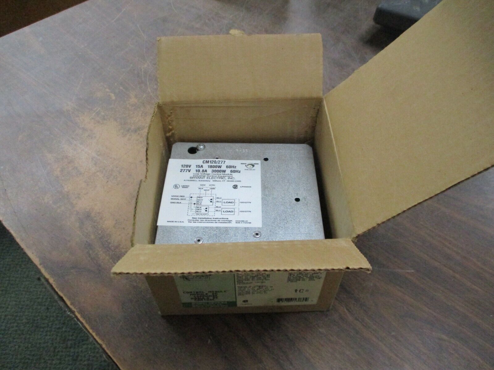 Bryant Motion Switch Control Module CM120277 120/277VAC 12-15V DC New Surplus