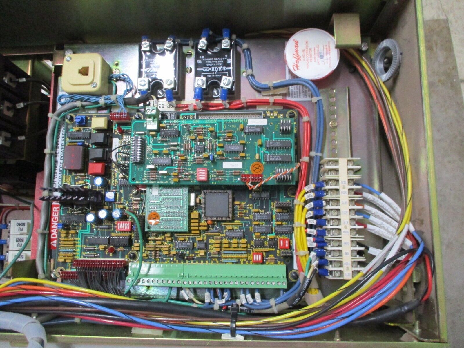 Eaton Dynamatic AC Drive IS 5000+ 5HP 460V 3Ph 60Hz 8A Used