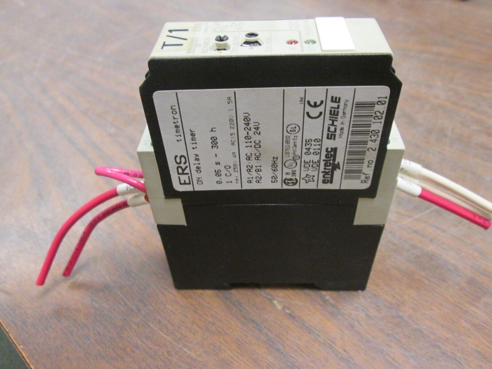 Entrelec ERS Timetron On Delay Timer 2.430.102.01 Range: 0.05s-300h 1 C/O Used