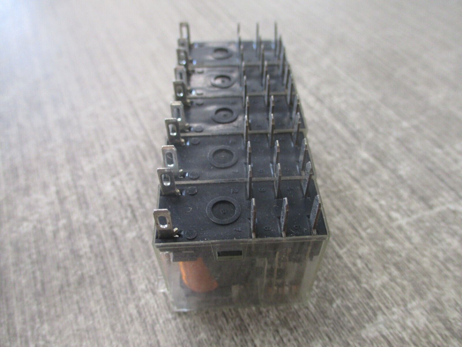 Allen-Bradley Relay 700-HK32A1 120V *Lot of 5* Used