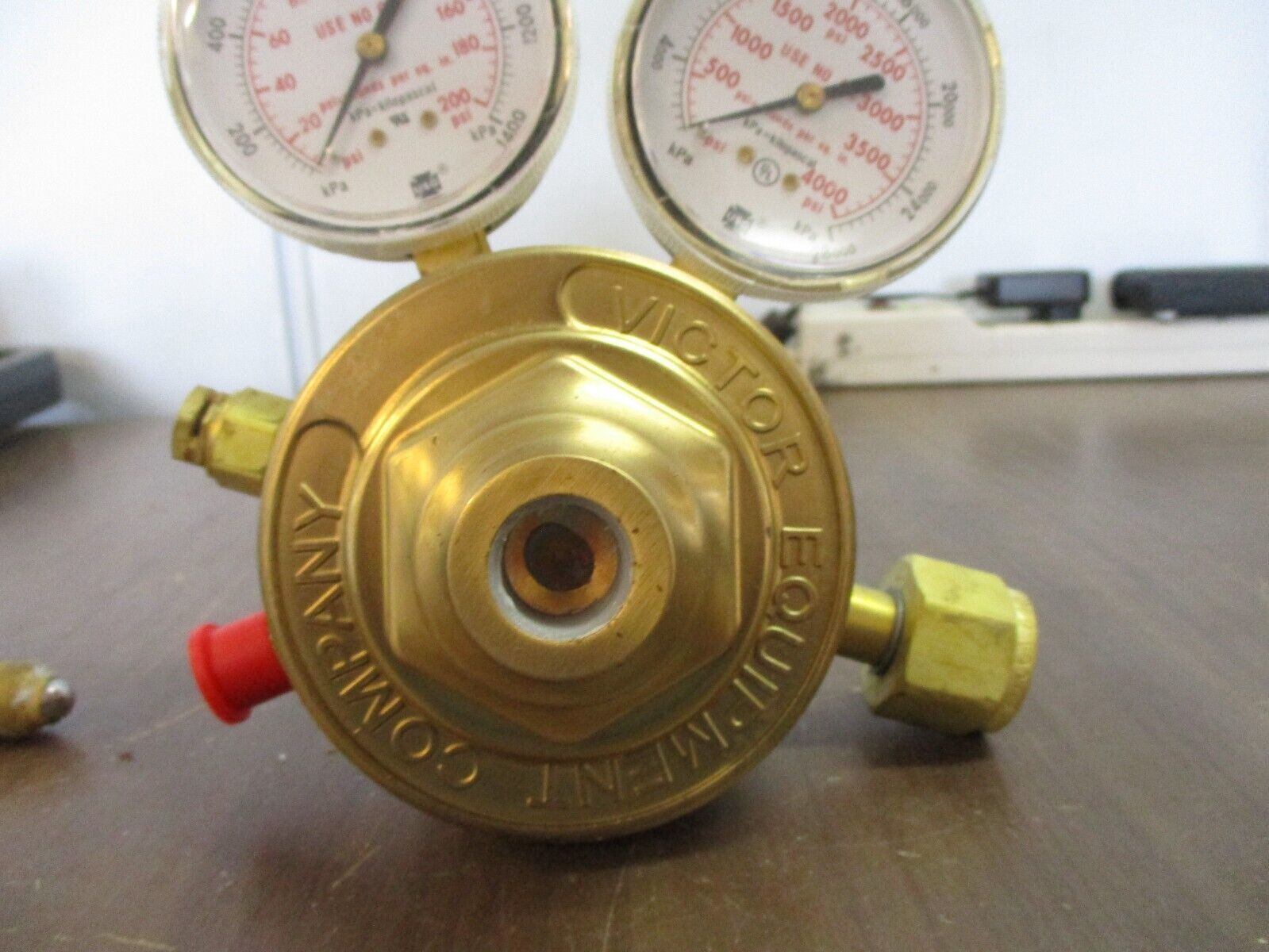 Victor Oxygen Pressure Regulator SR450D-540 0781-0527 New Surplus