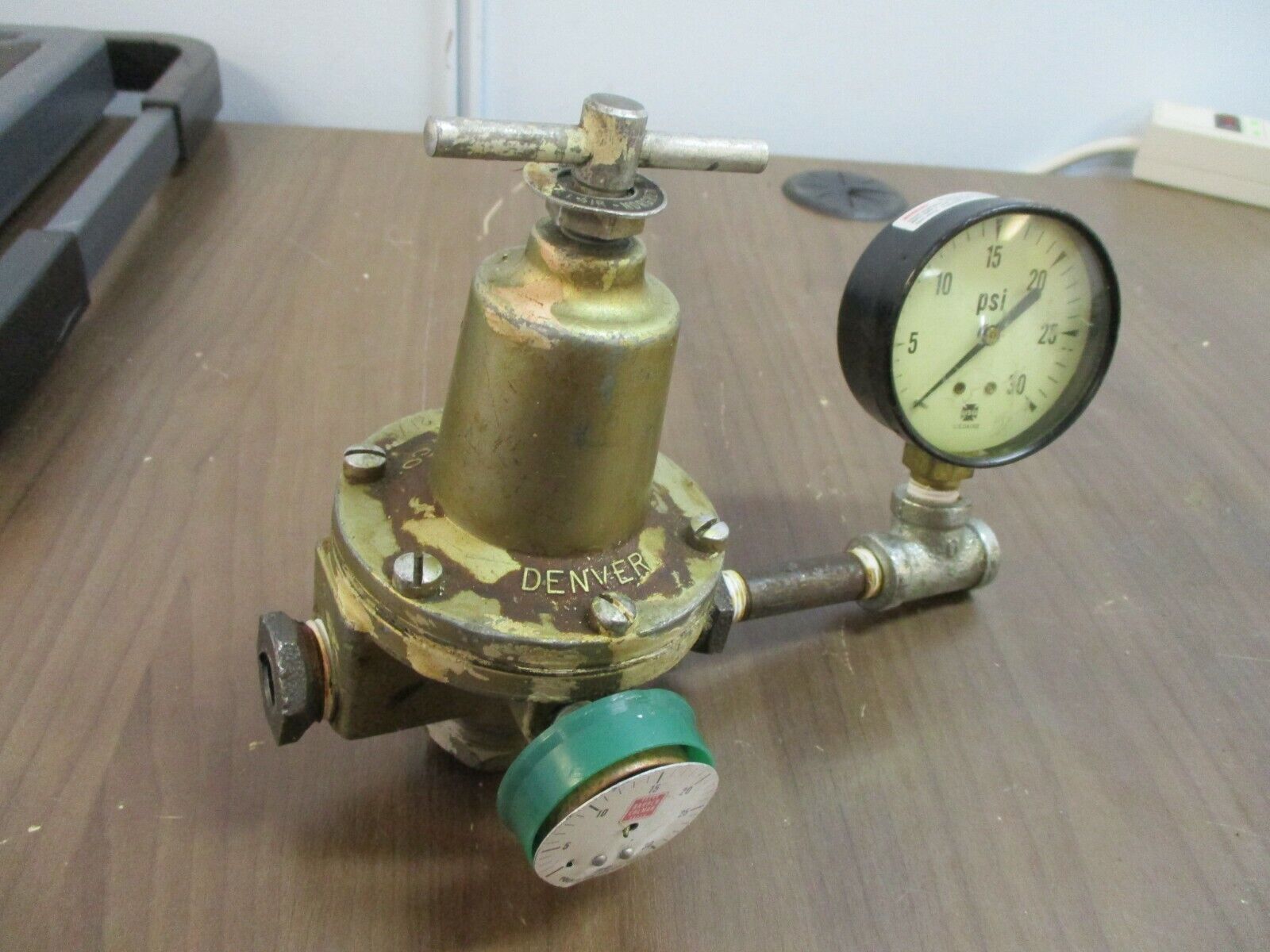 Norgren Regulator 2AX4 *Missing Gauge Cover & Indicator* Used