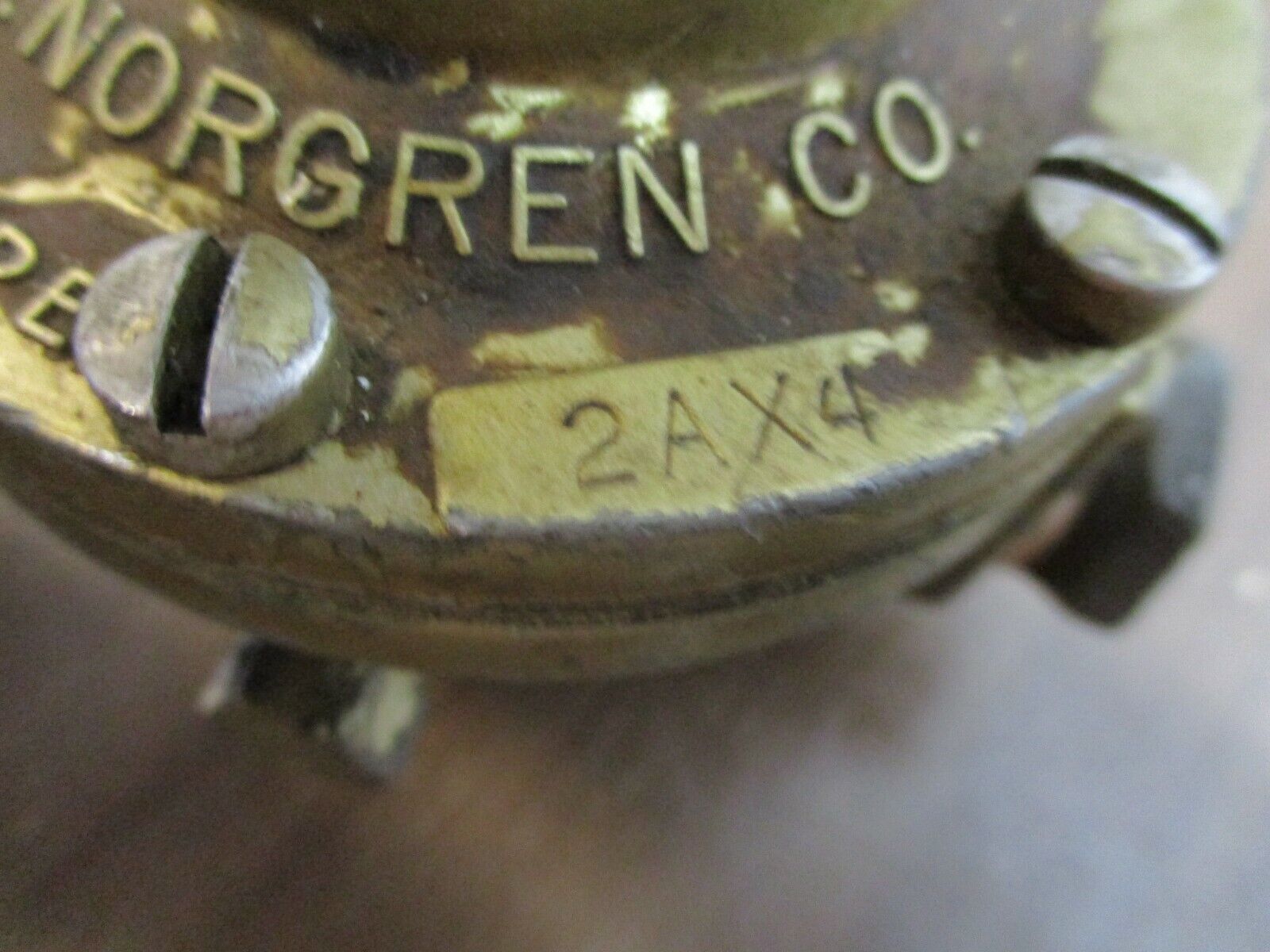 Norgren Regulator 2AX4 *Missing Gauge Cover & Indicator* Used