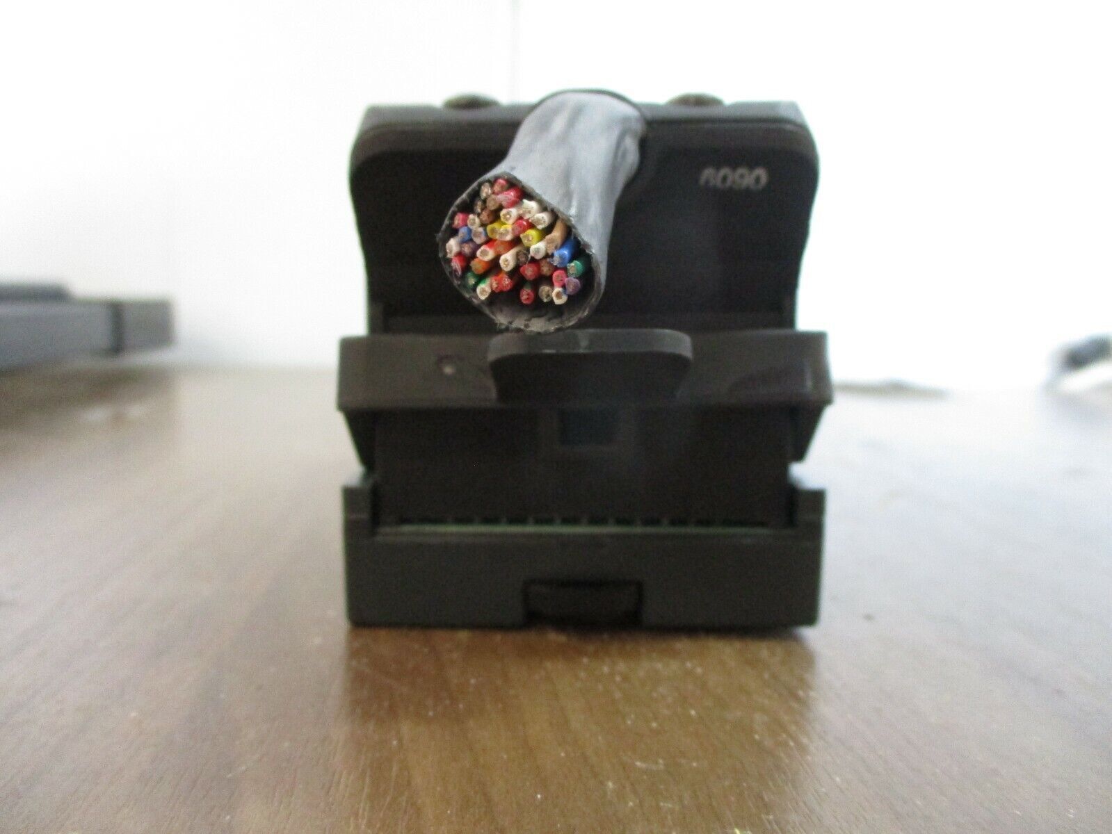 GE VersaMax Isolated Output Module IC200MDL940K 16PT For Hazardous Locations