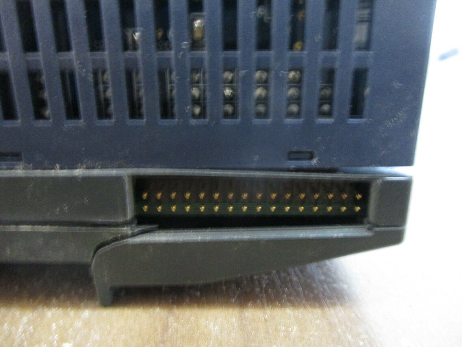 GE VersaMax Isolated Output Module IC200MDL940K 16PT For Hazardous Locations