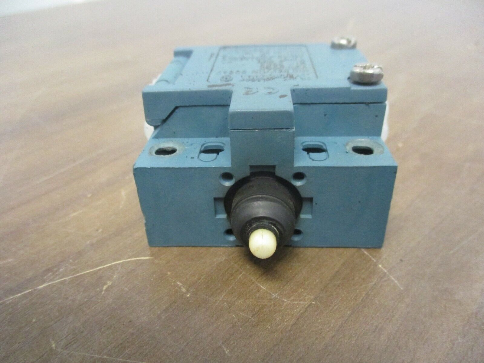 Klockner Moeller Relay VDE 0660 230/400V 6/4A Used