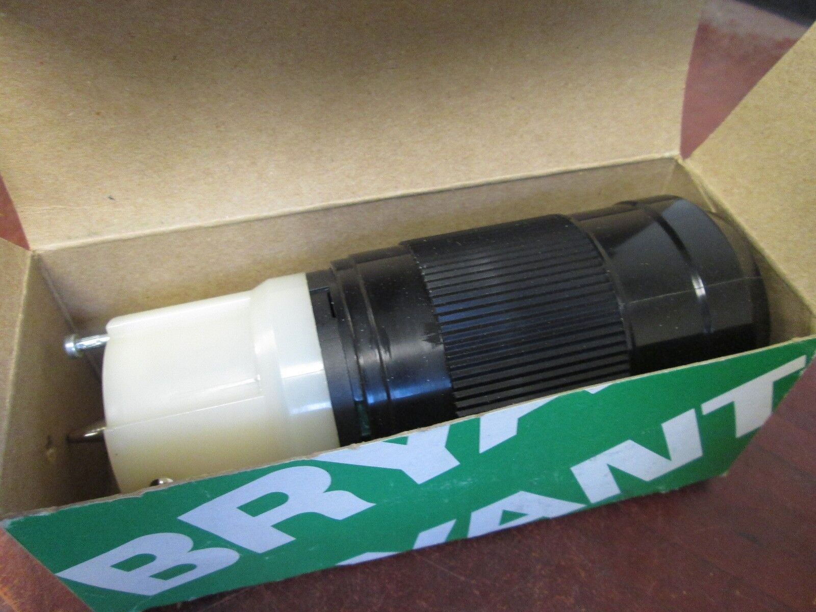 Bryant Nylon Locking Connector CS8464-N 2P 3W 50A 480V New Surplus
