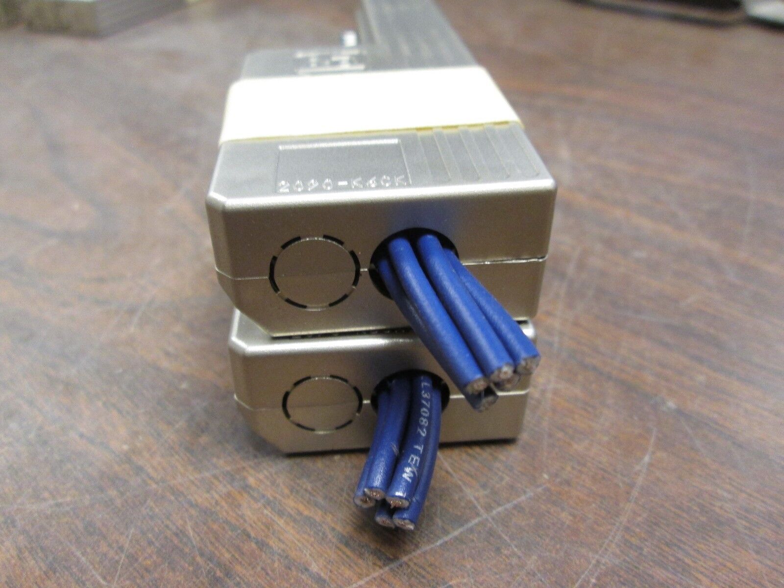 Allen-Bradley Motor Feedback Connector 2090-K6CK *Lot of 2* Used