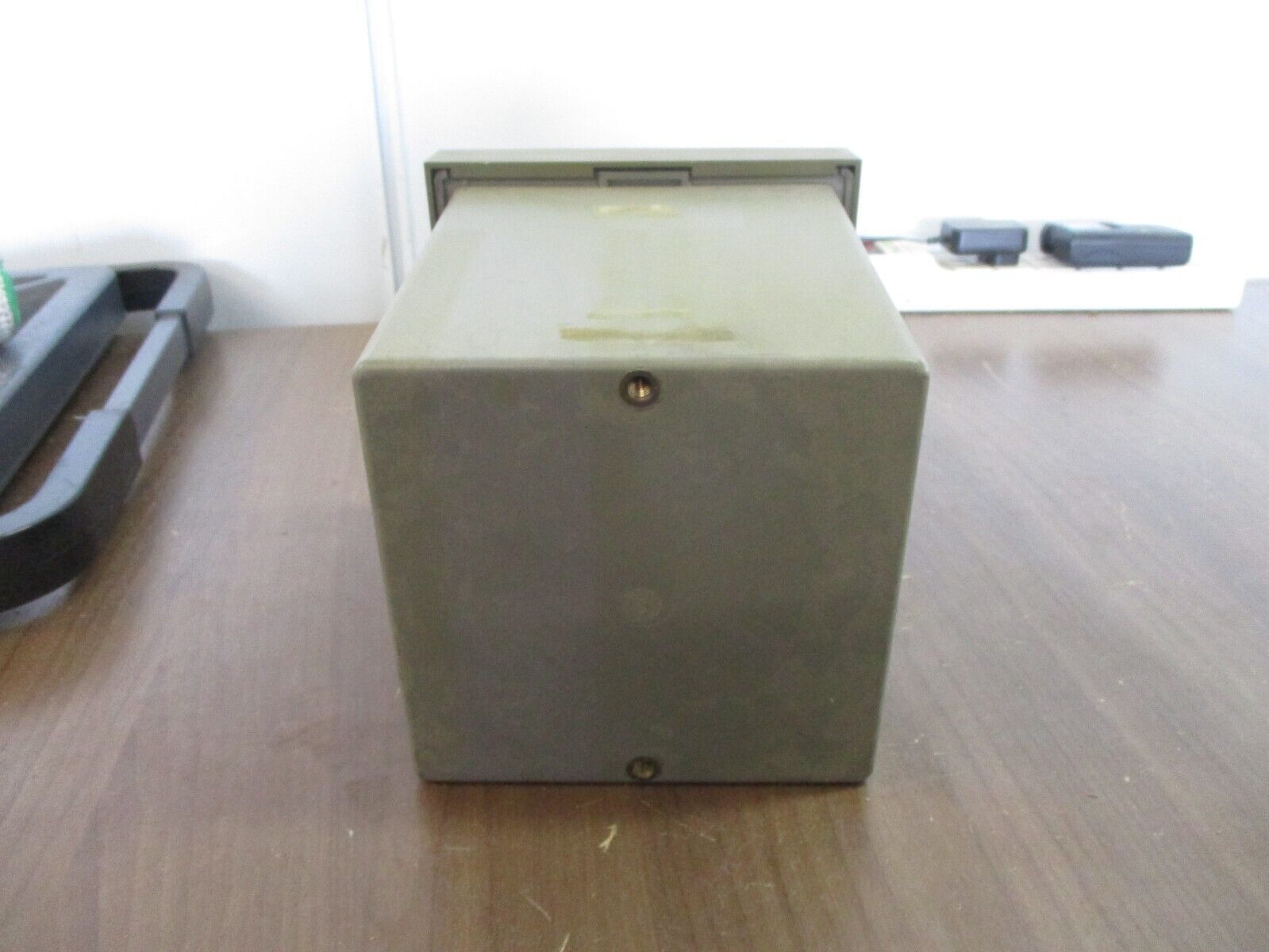 Leeds & Northrup 7082-16 Conductivity PH Analyzer 056422 120/240V 50/60Hz 15VA