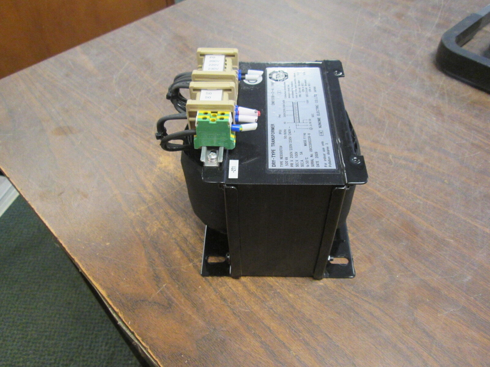 Nunome Dry-Type Transformer NES500TUV 500VA Pri:200/220/230/240V Sec:100V 5A