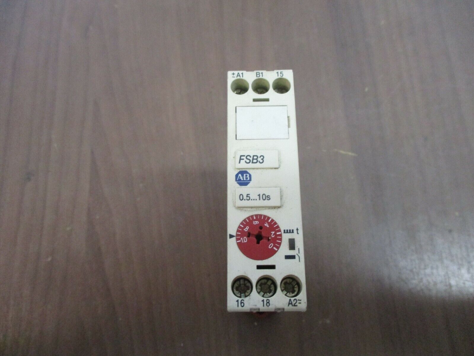 Allen-Bradley Off-Delay Timer 700-FSB3CU23 Ser. B Range: 0.5-10s Used
