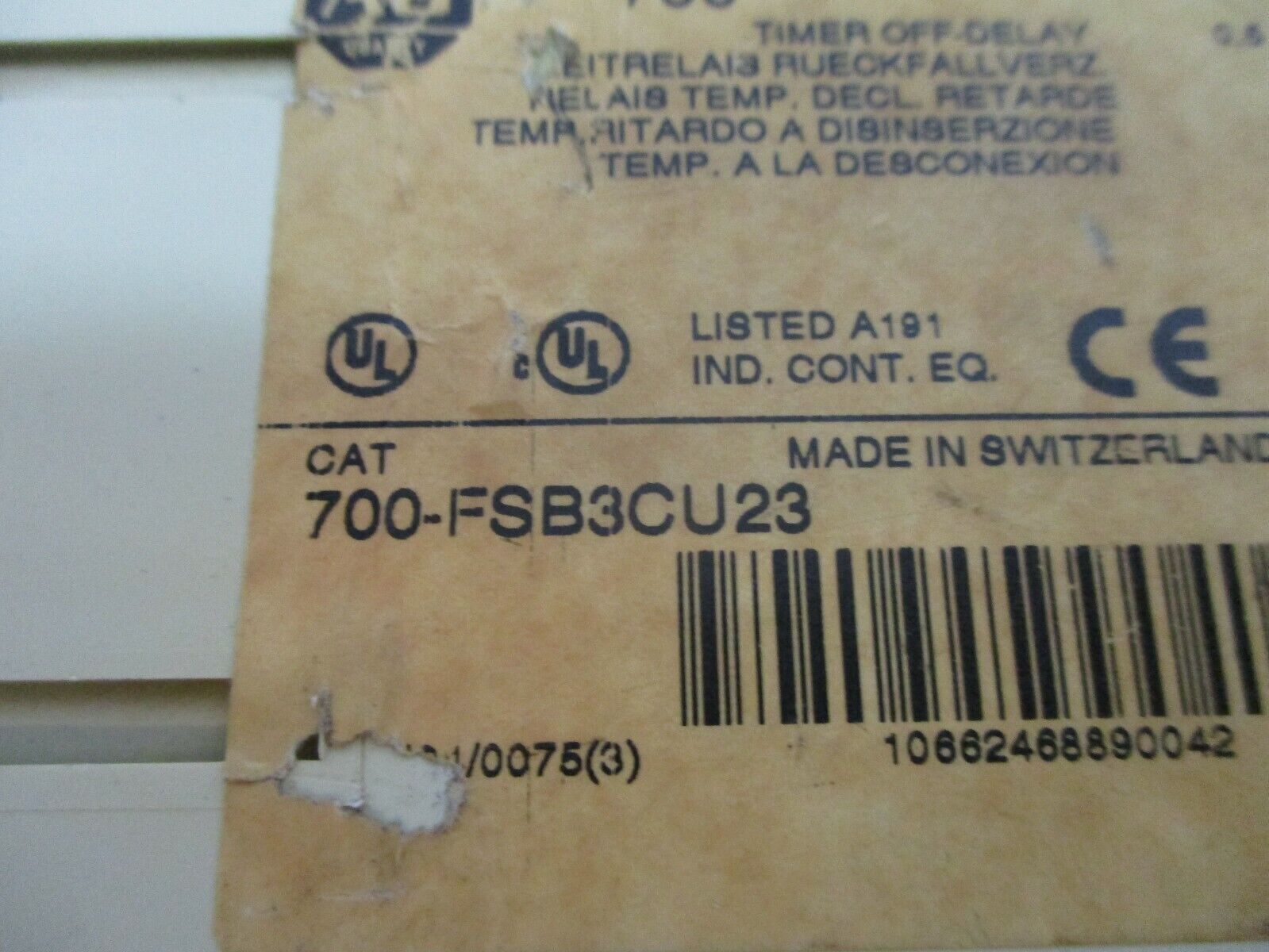 Allen-Bradley Off-Delay Timer 700-FSB3CU23 Ser. B Range: 0.5-10s Used