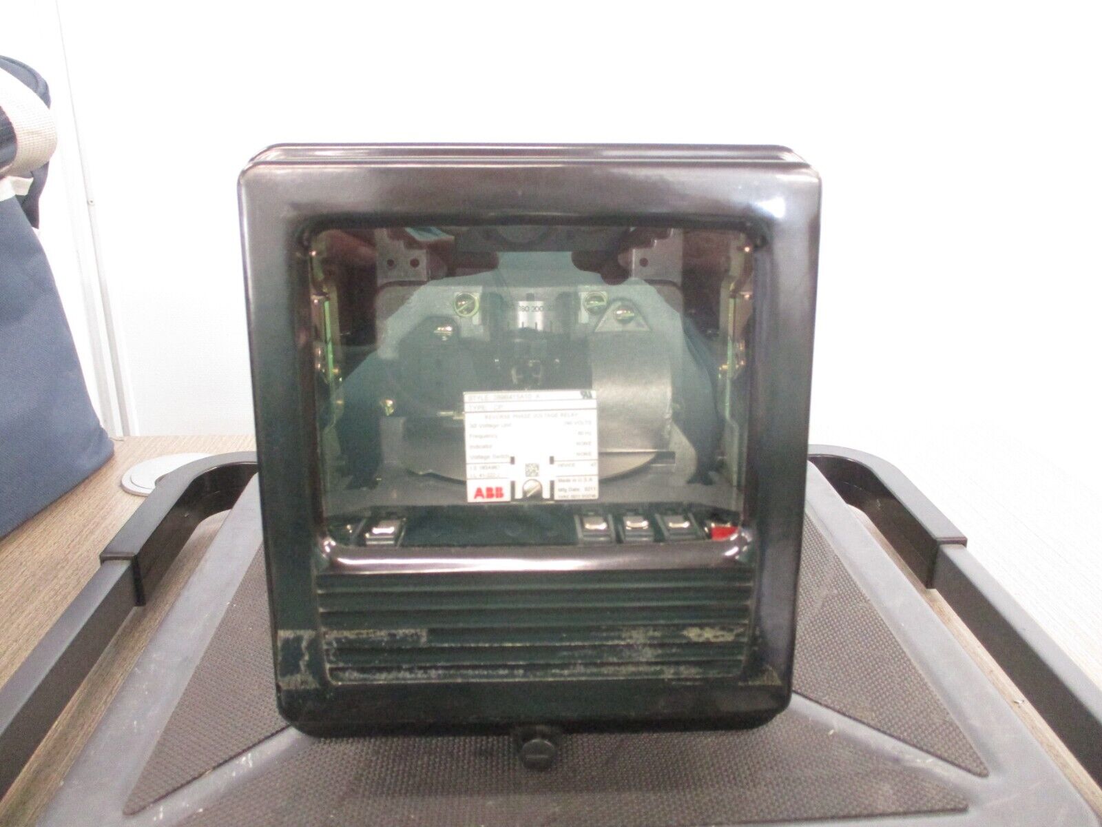 ABB Type CP Reverse Phase Voltage Relay 289B415A10 A 240V 3Ph 60Hz Used
