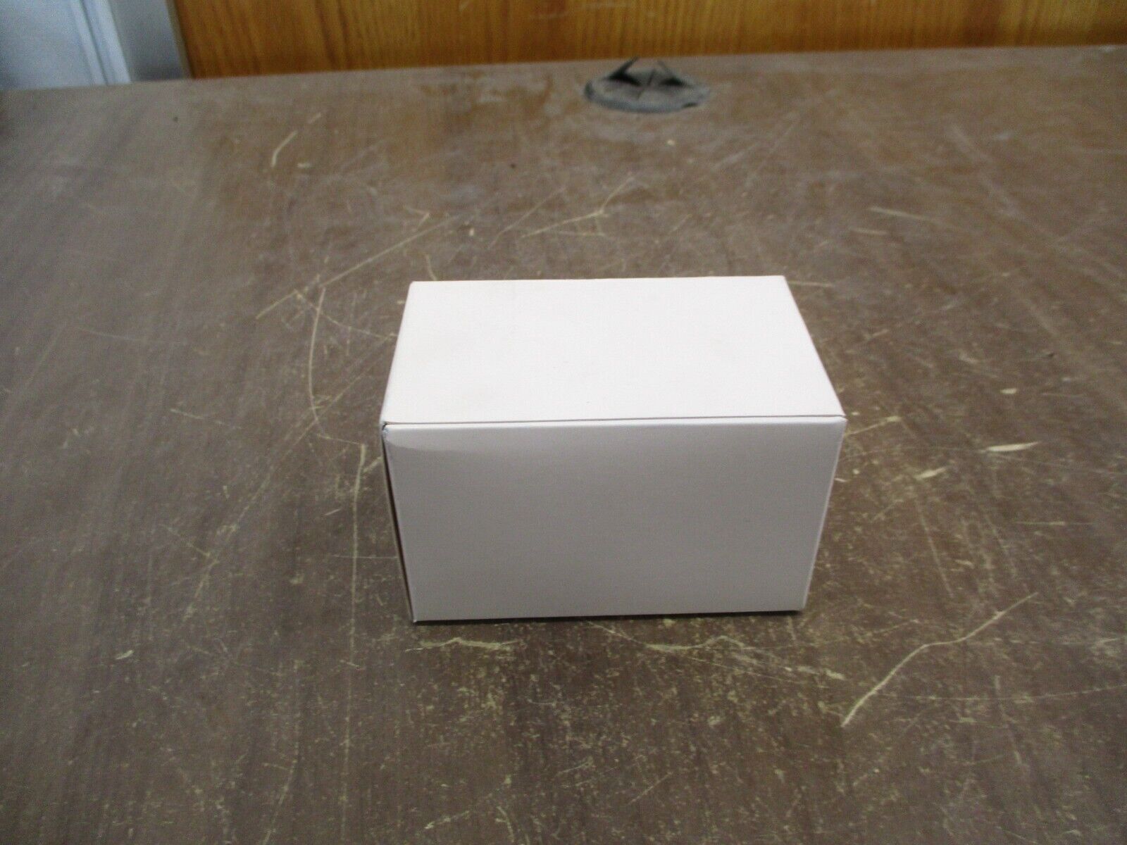 Allen-Bradley Push Button 800T-AIDI Ser. T Flush Head Green New Surplus