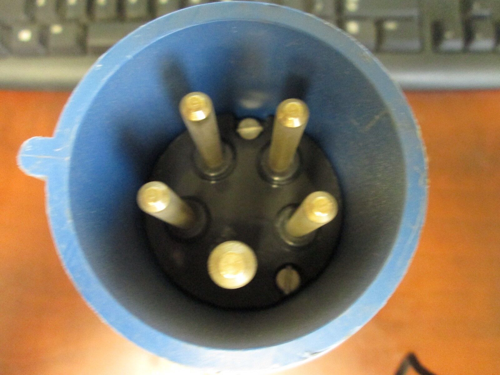 Hubbell Plug 520P9W 20A 120/208V 4P 5W 3PH Watertight Used