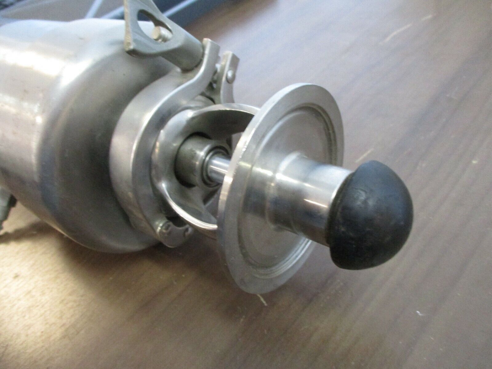 Tri-Clover Tri-Flo Valve Actuator 361-10-A210-1½ Stainless Steel Used
