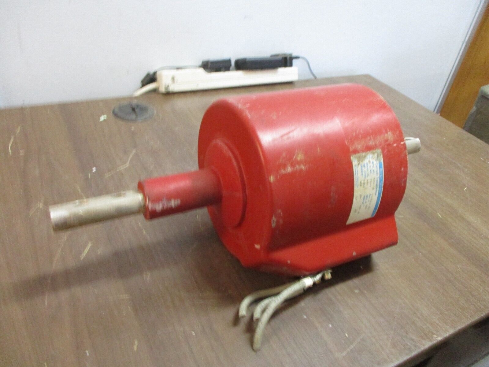 BBC ITE Current Transformer MCS-25 401572-K3 Ratio 100:5A 25-60Hz Used