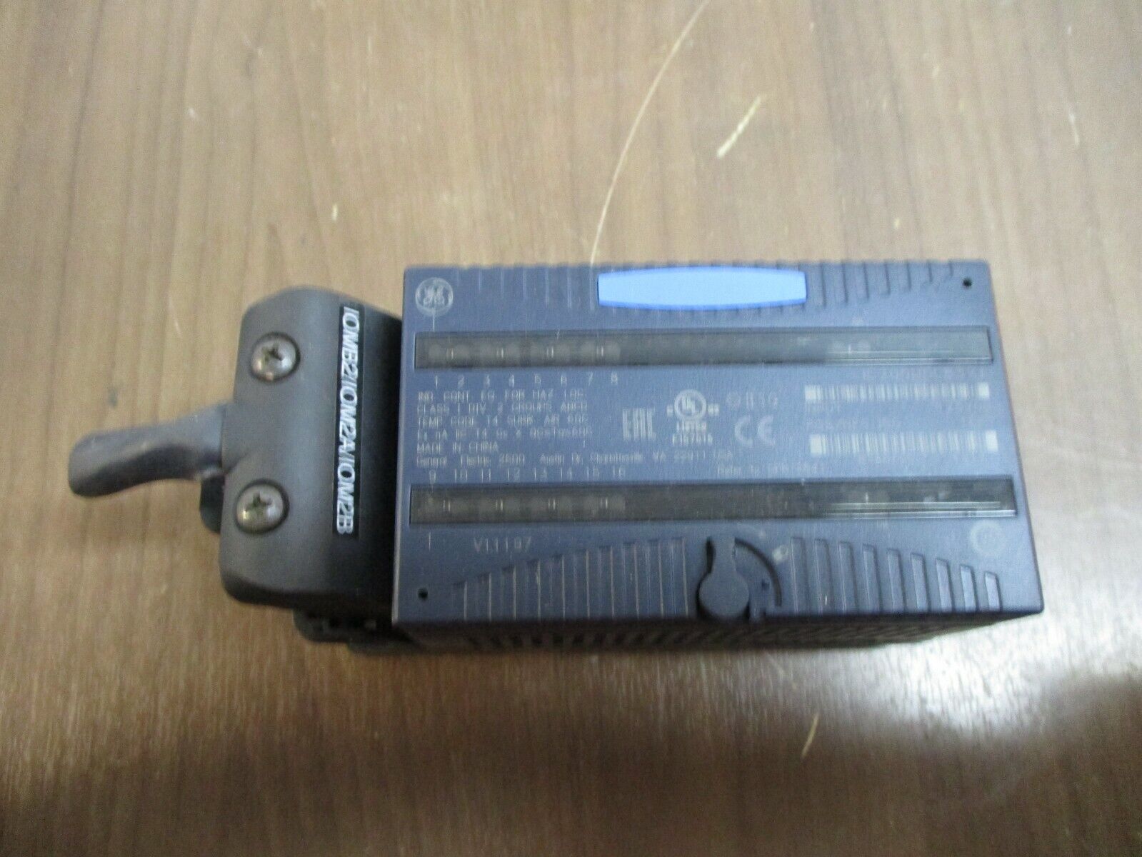 GE VersaMax Isolated Input Module IC200MDL632J 16PT 125VDC Used