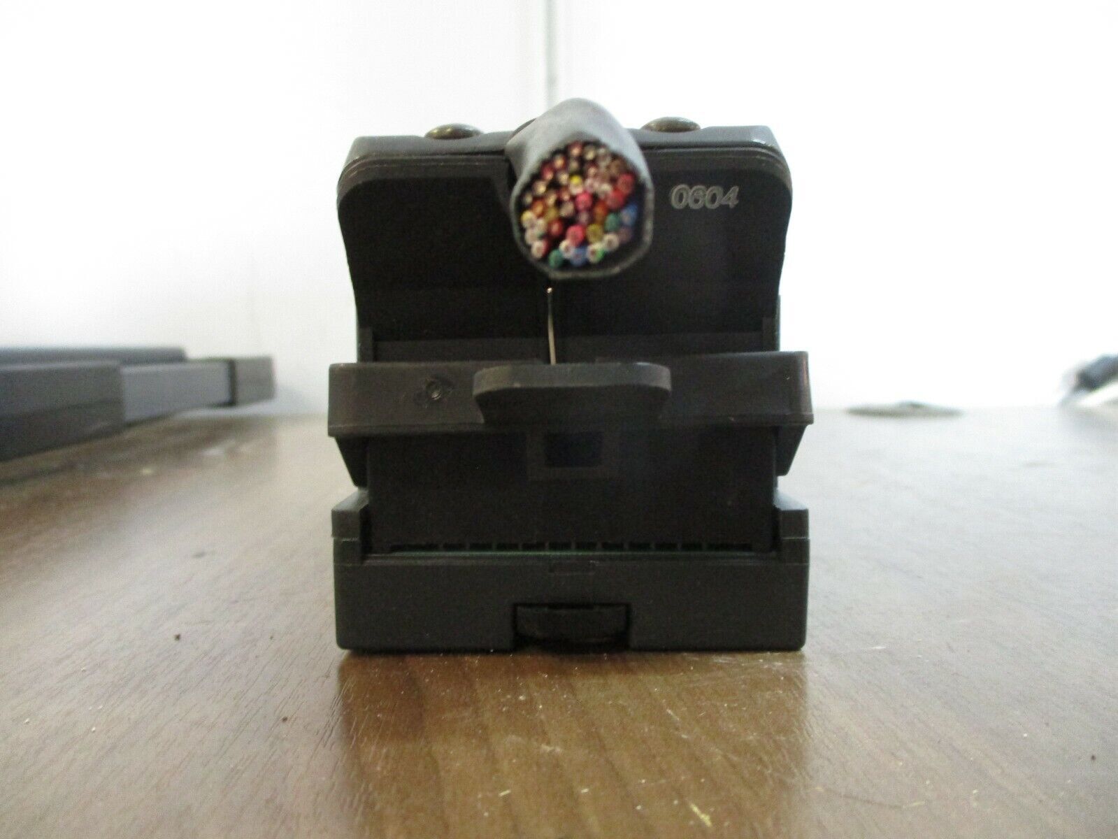 GE VersaMax Isolated Input Module IC200MDL632J 16PT 125VDC Used